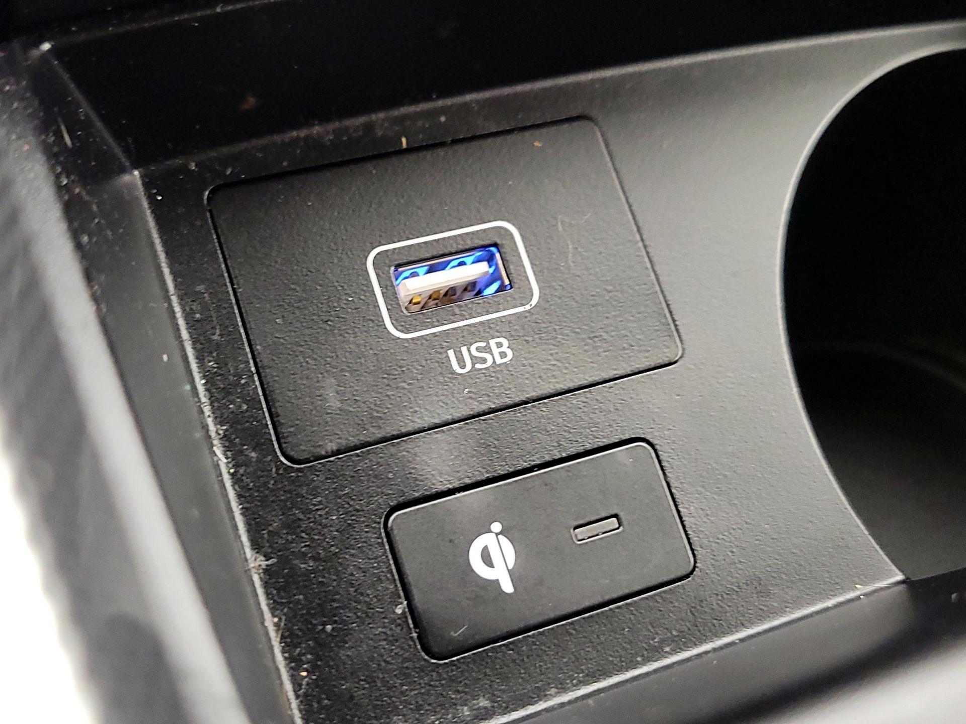 Thumbnail: 2023 Hyundai Santa Fe - 18