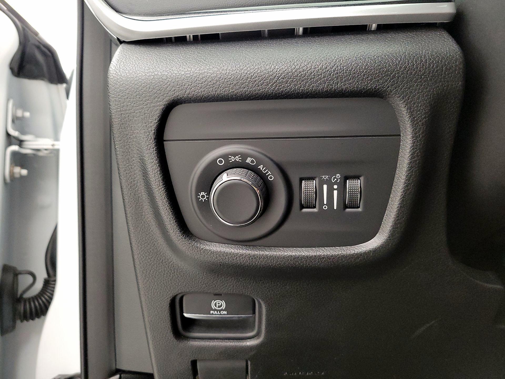 Thumbnail: 2021 Jeep Grand Cherokee L - 13