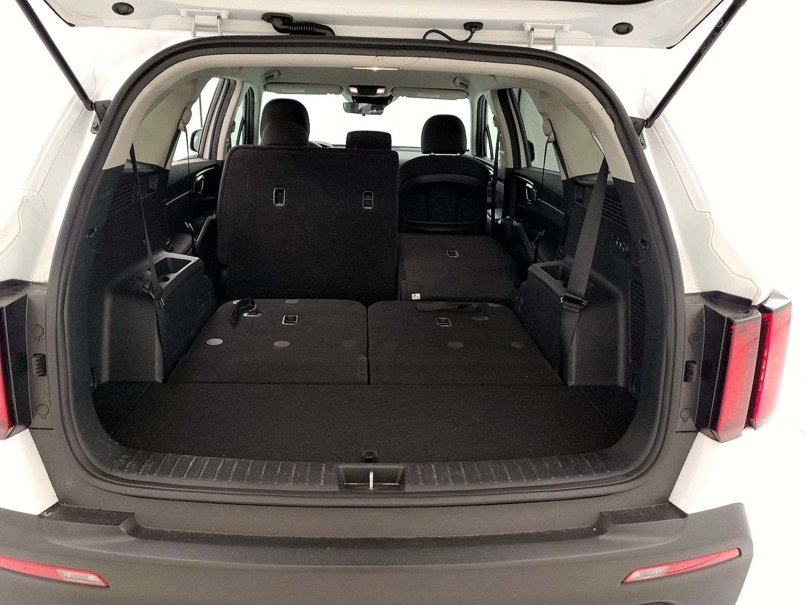 2023 Kia Sorento LX - Photo 23