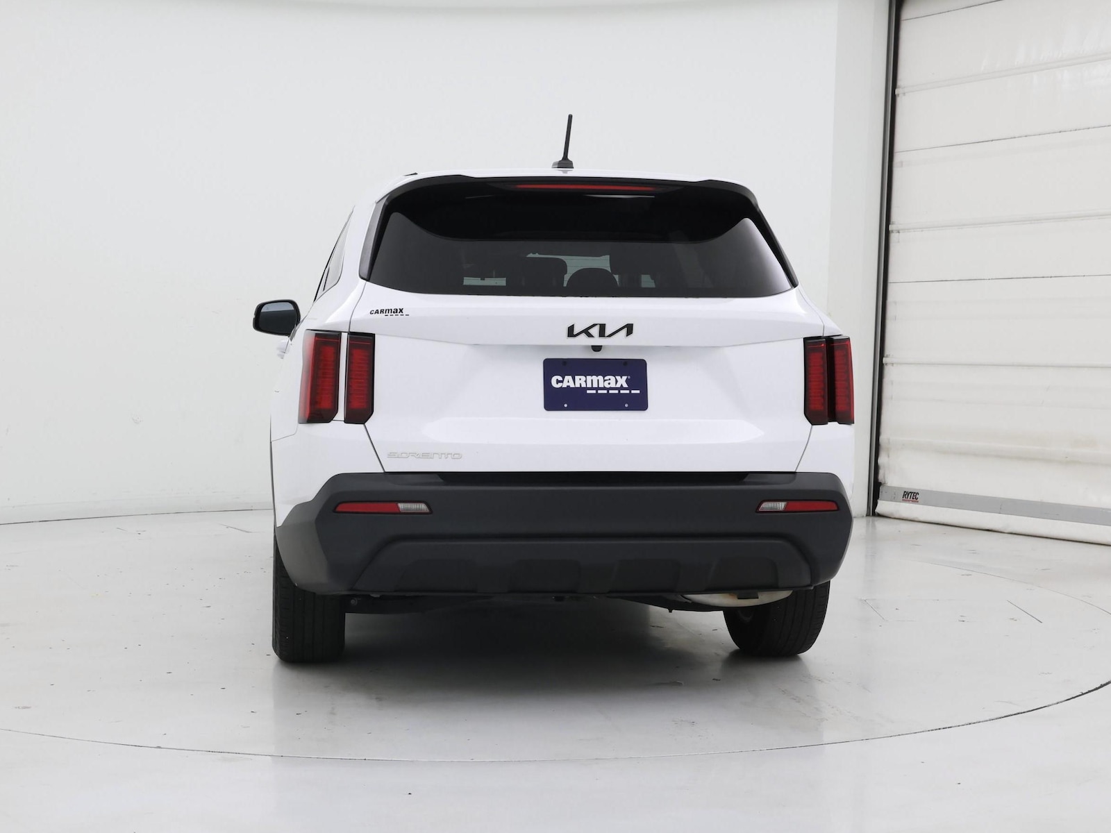 2023 Kia Sorento LX - Photo 7