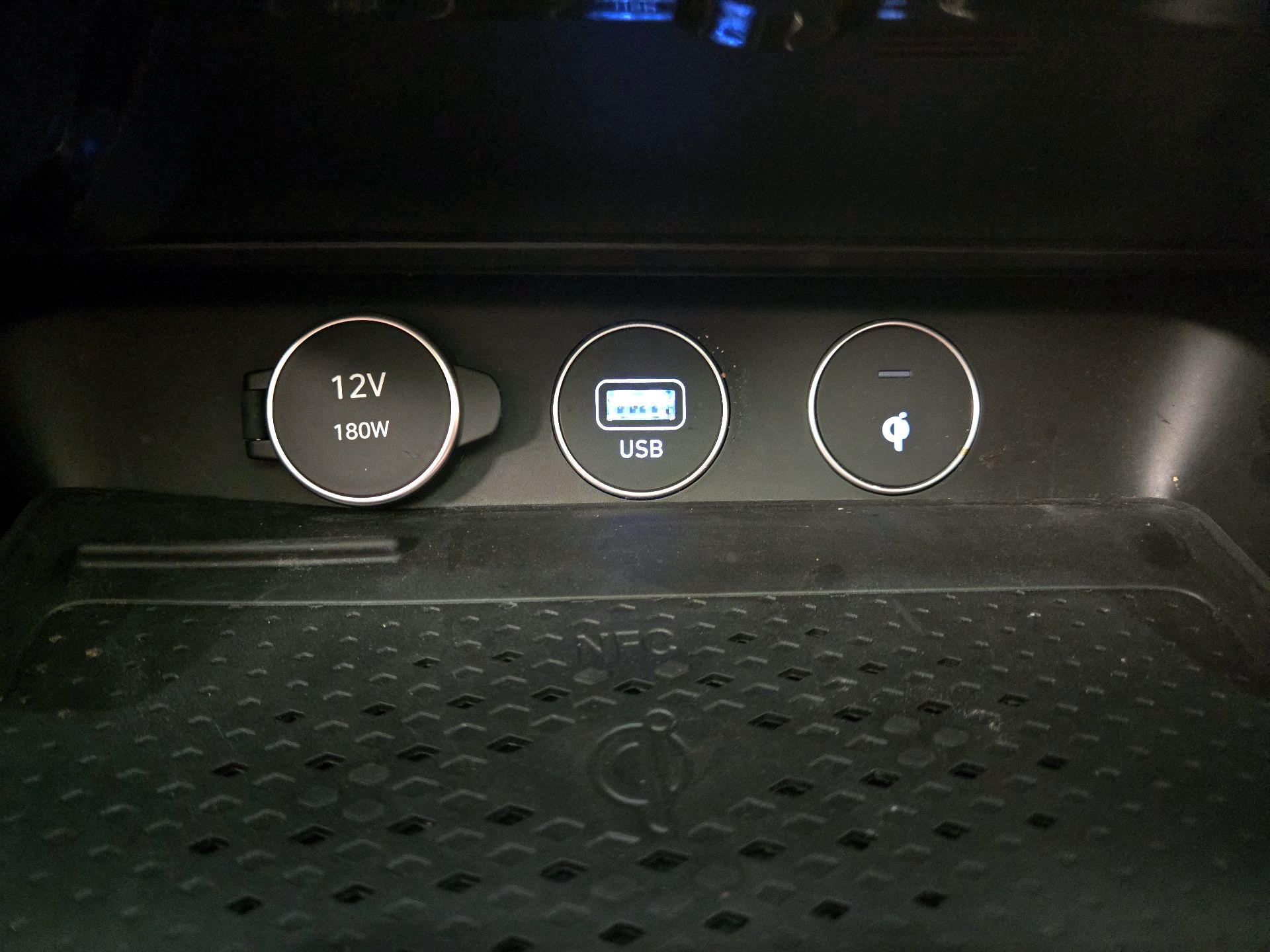 Thumbnail: 2023 Genesis G70 - 19