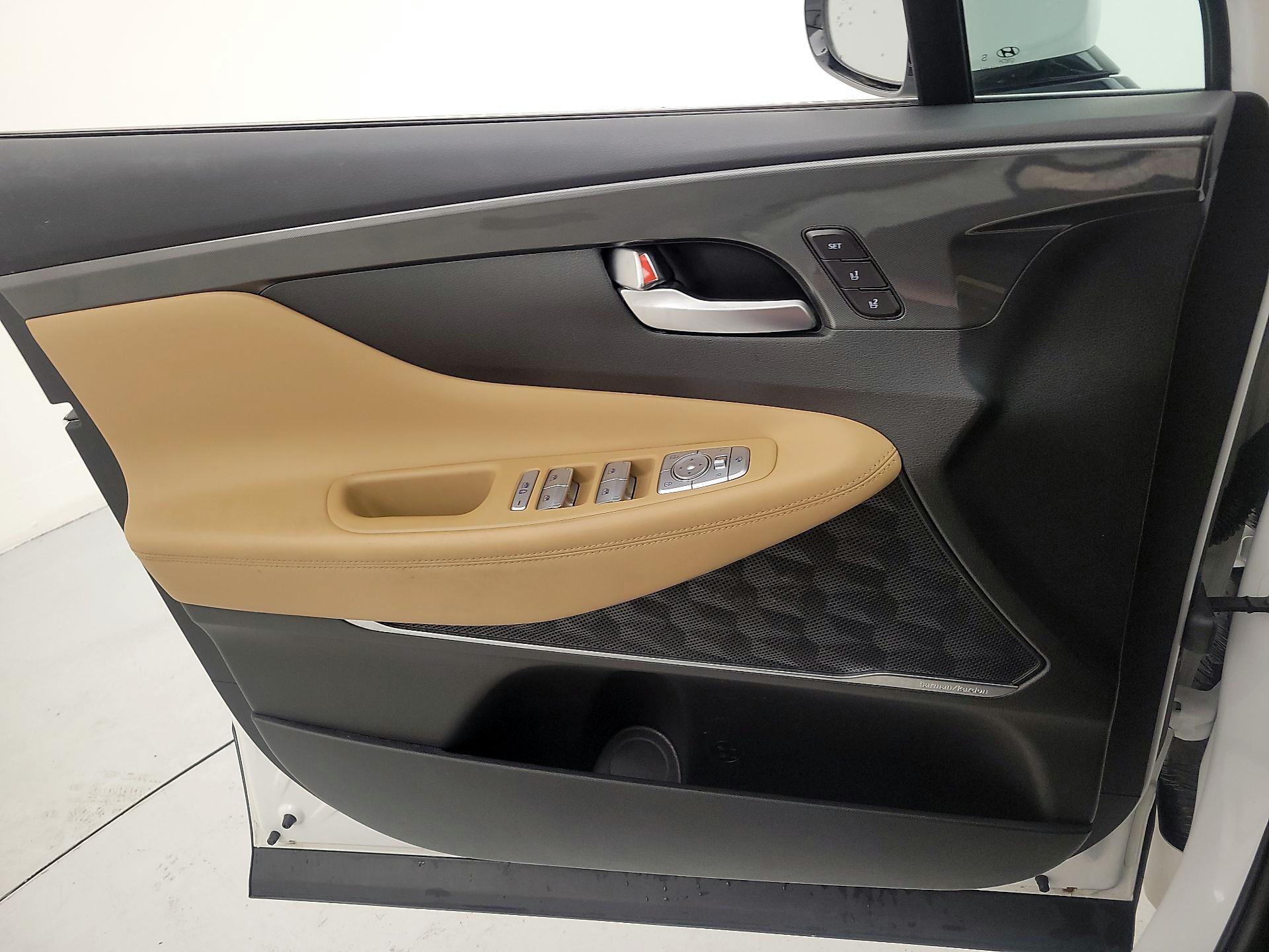 Thumbnail: 2023 Hyundai Santa Fe - 12