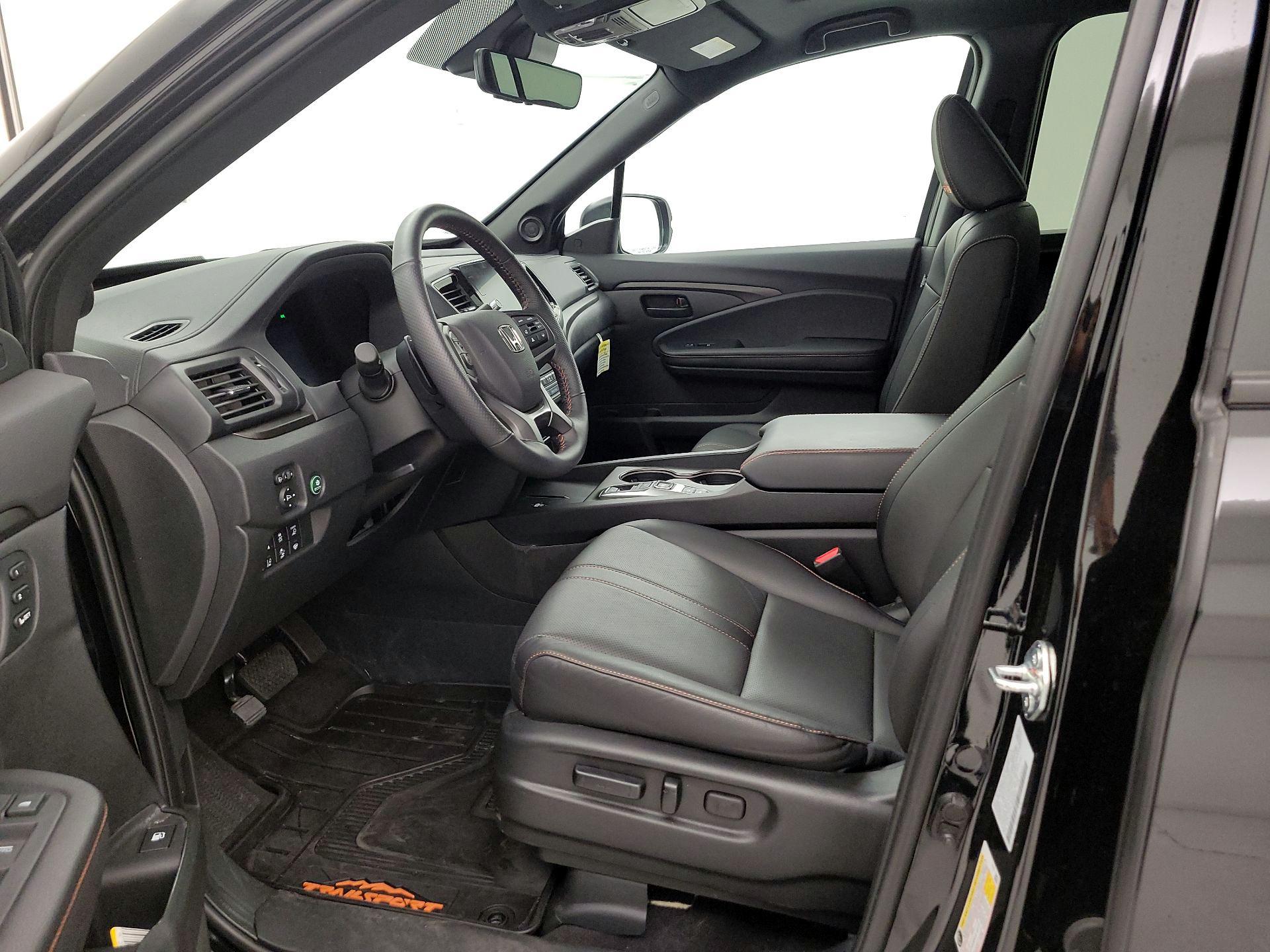 Thumbnail: 2025 Honda Ridgeline - 11