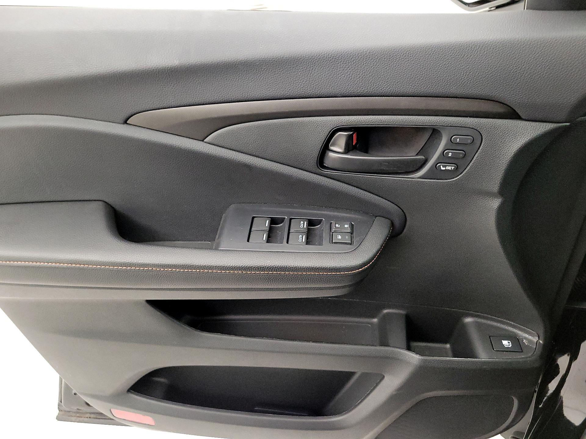 Thumbnail: 2025 Honda Ridgeline - 12