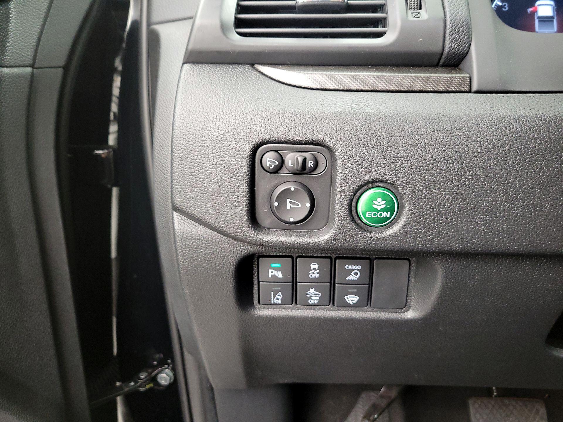 Thumbnail: 2025 Honda Ridgeline - 13