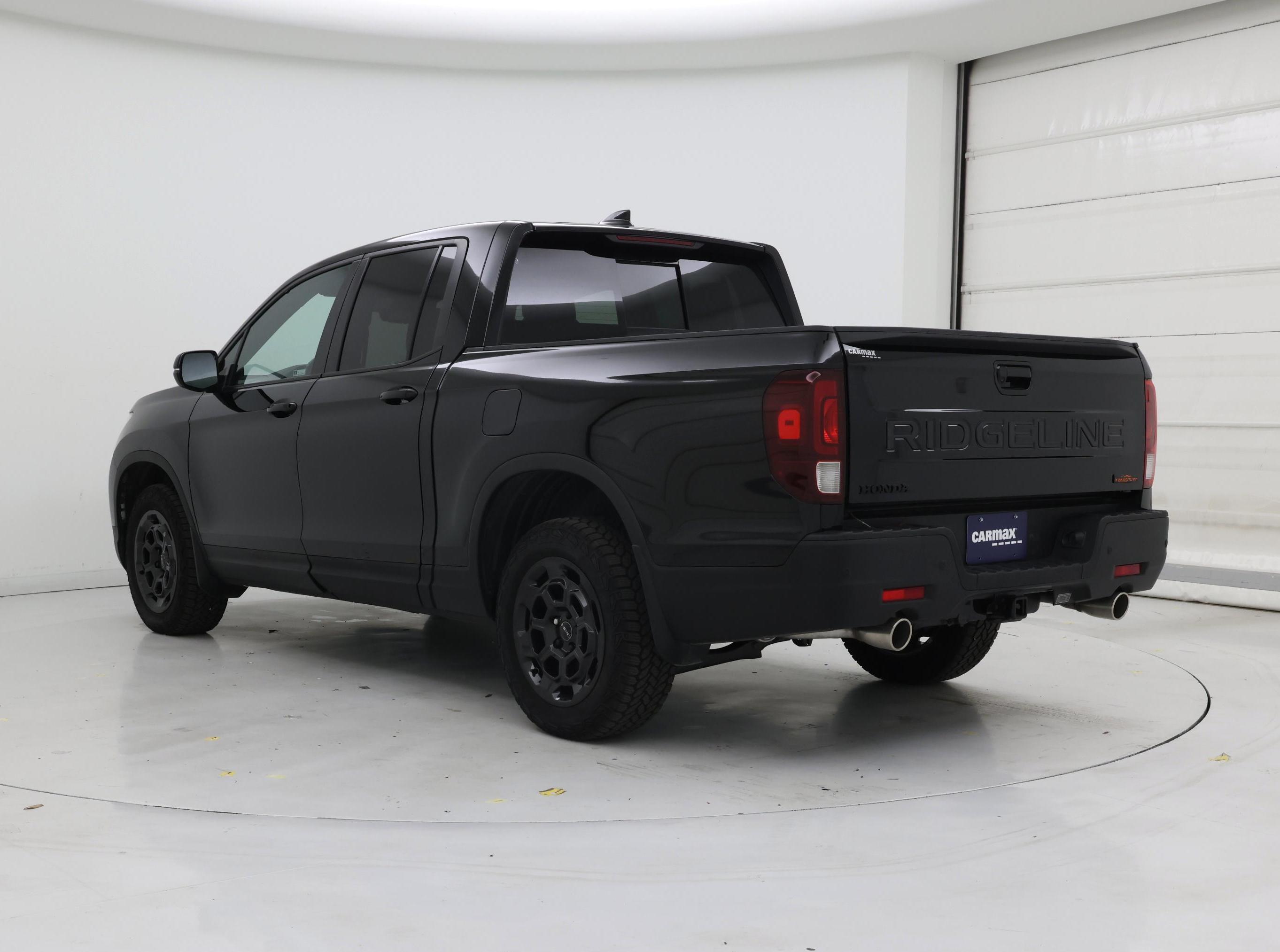 Thumbnail: 2025 Honda Ridgeline - 2