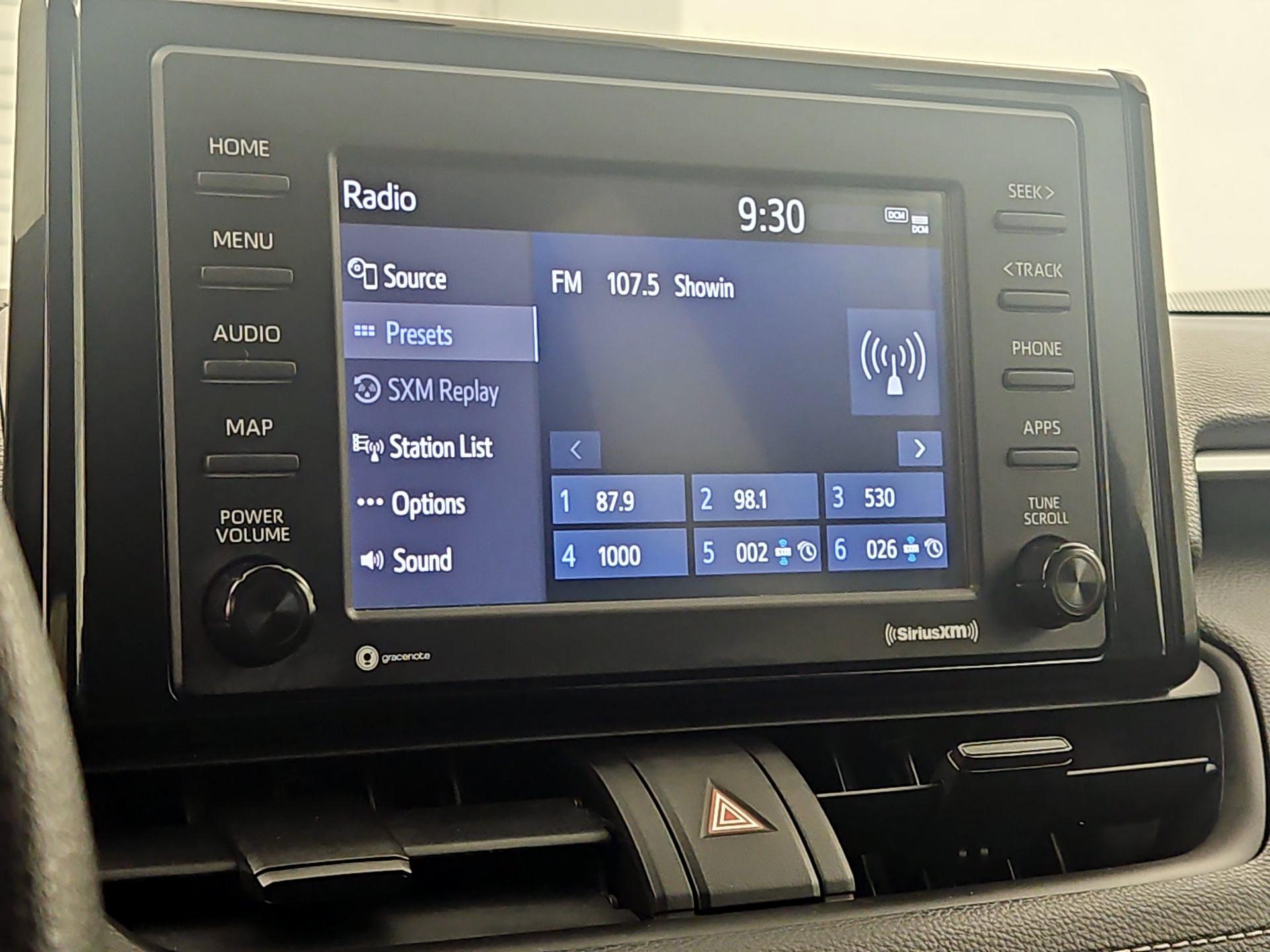 Thumbnail: 2022 Toyota RAV4 - 15