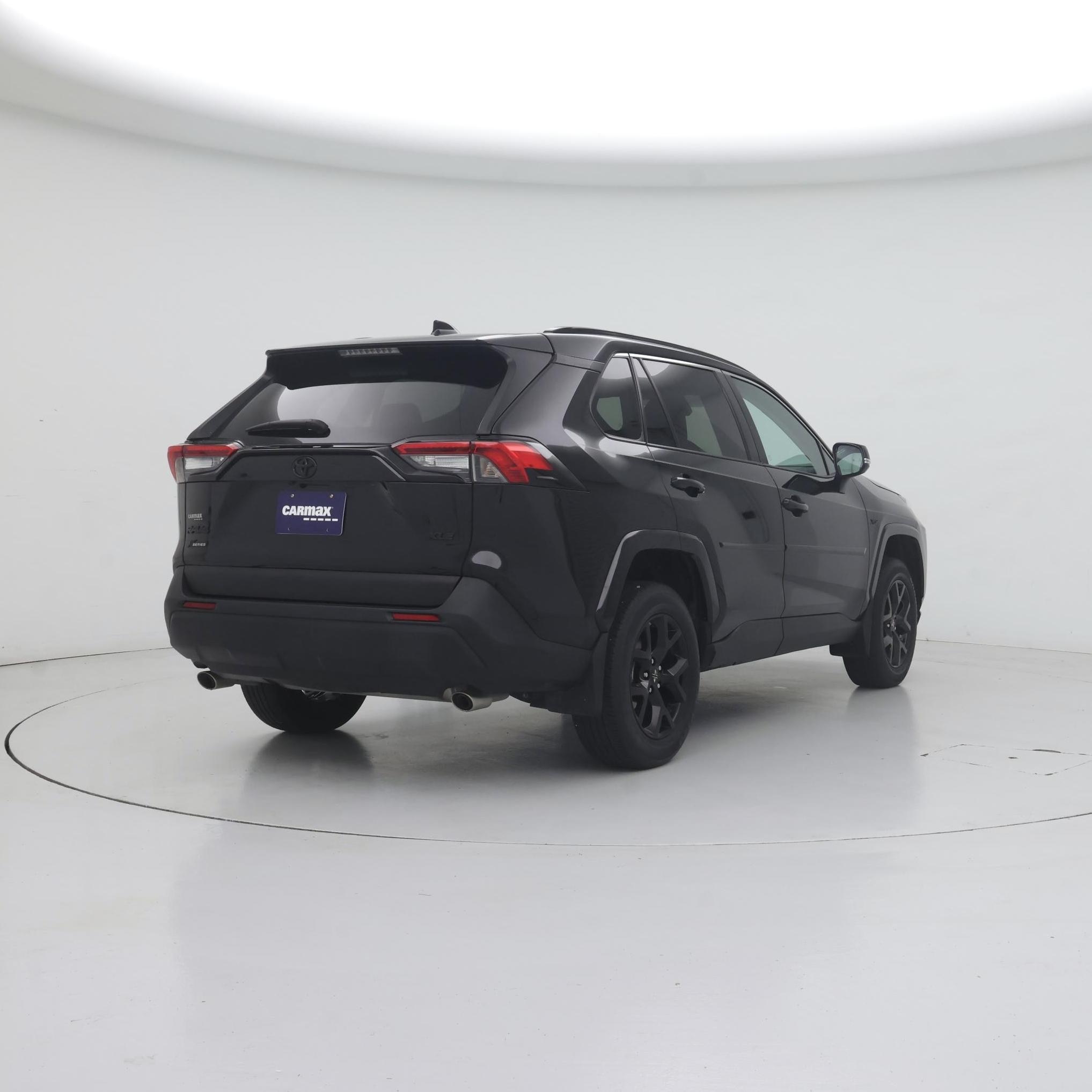 Thumbnail: 2022 Toyota RAV4 - 8