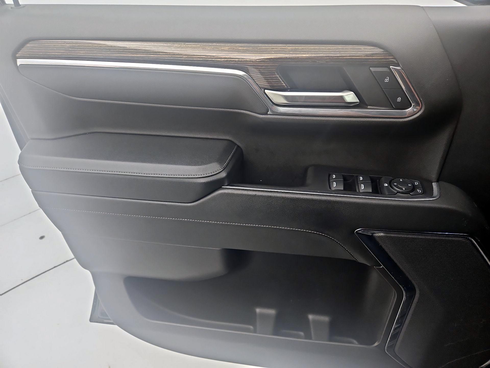 Thumbnail: 2023 GMC Sierra 1500 - 12