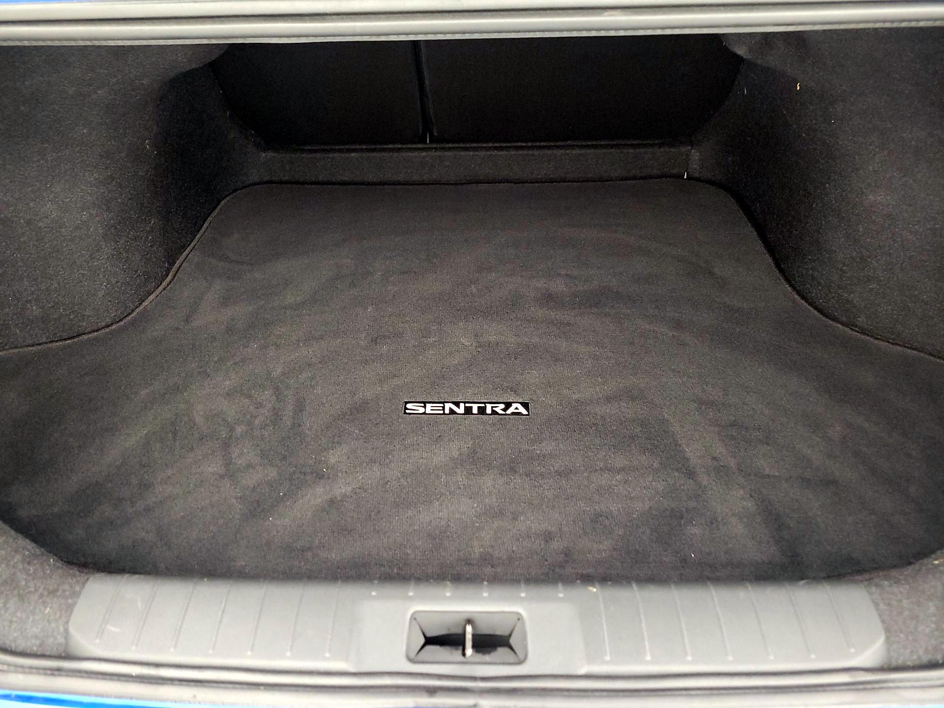 Thumbnail: 2022 Nissan Sentra - 20