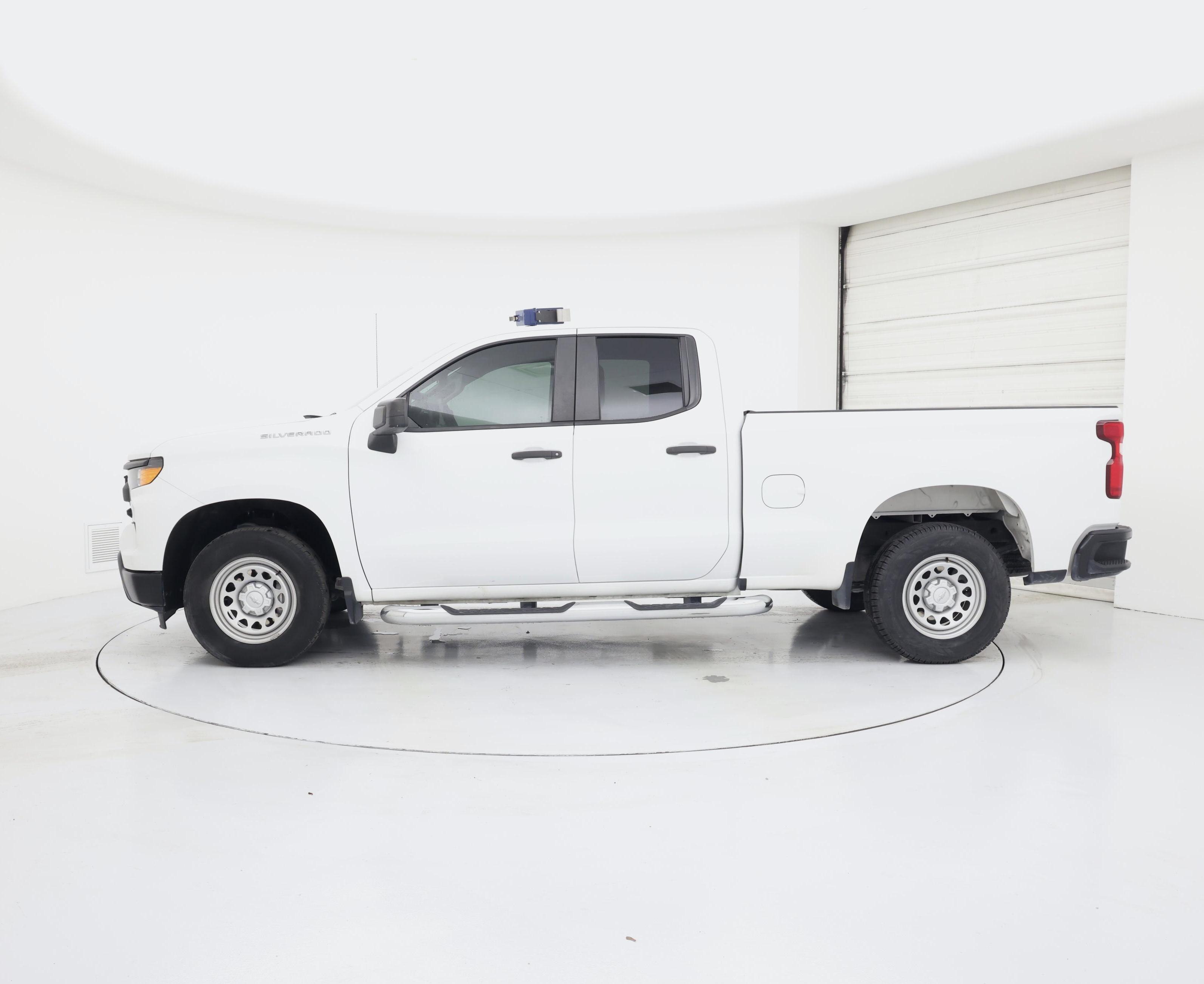 Thumbnail: 2022 Chevrolet Silverado 1500 - 3