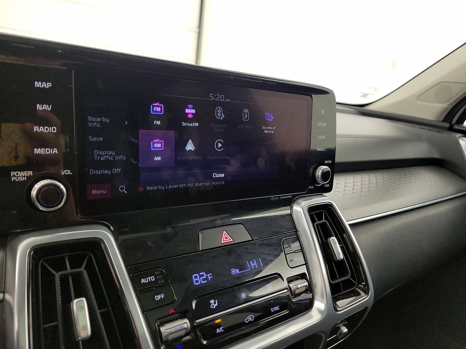 Thumbnail: 2023 Kia Sorento - 16