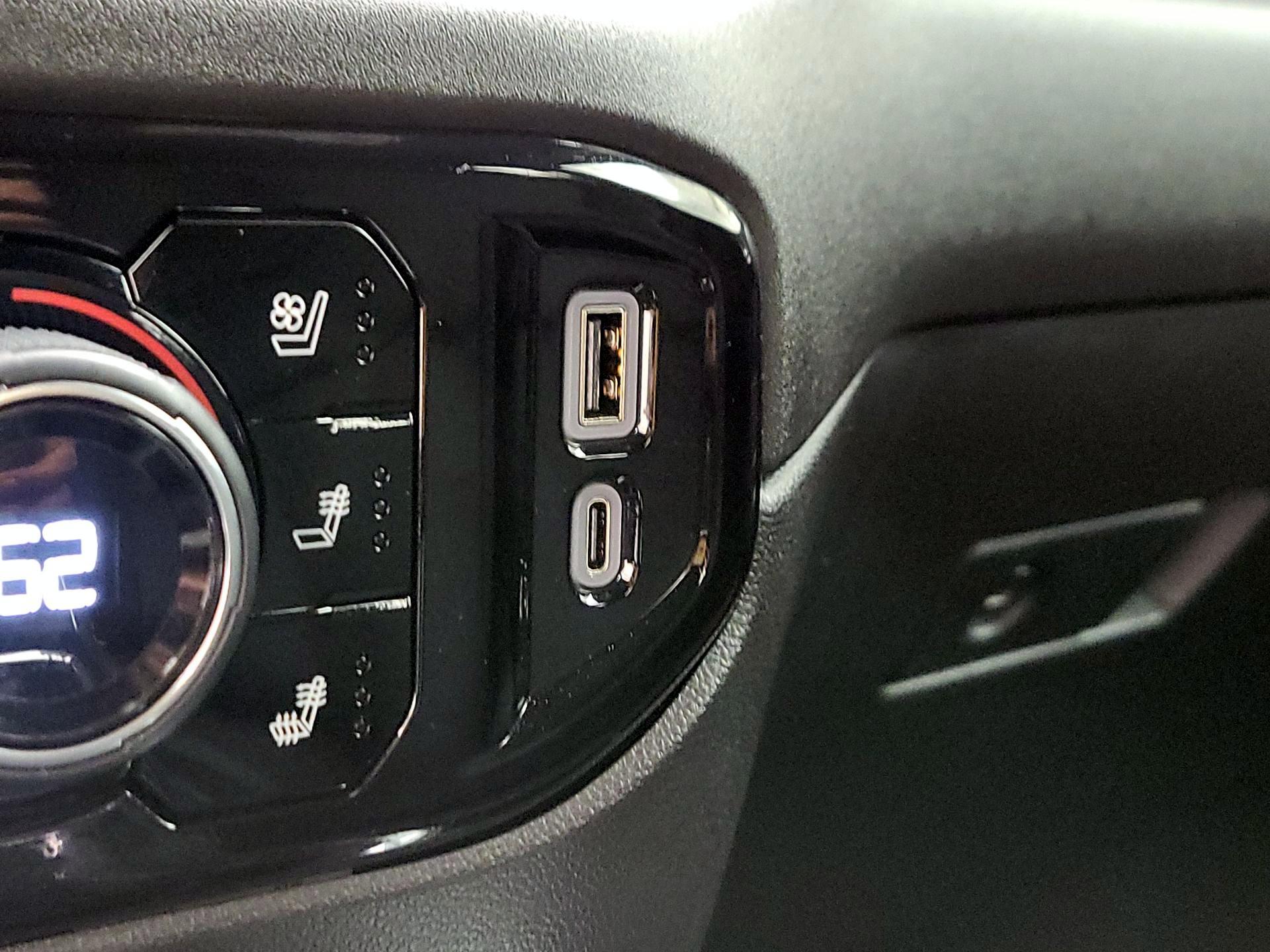 Thumbnail: 2024 Chevrolet Silverado 1500 - 18