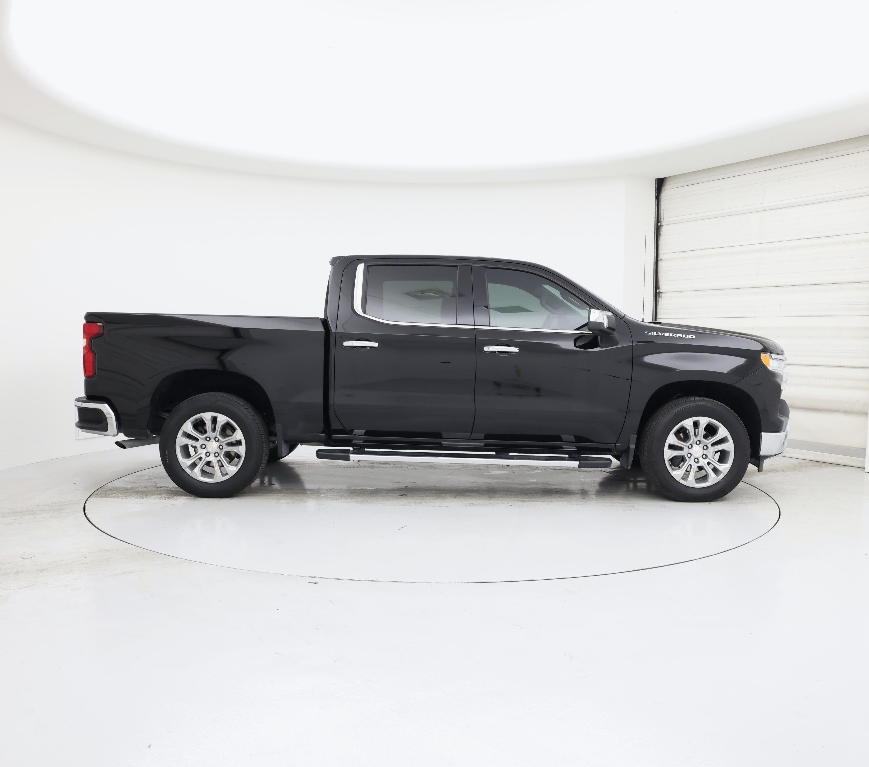 Thumbnail: 2024 Chevrolet Silverado 1500 - 7