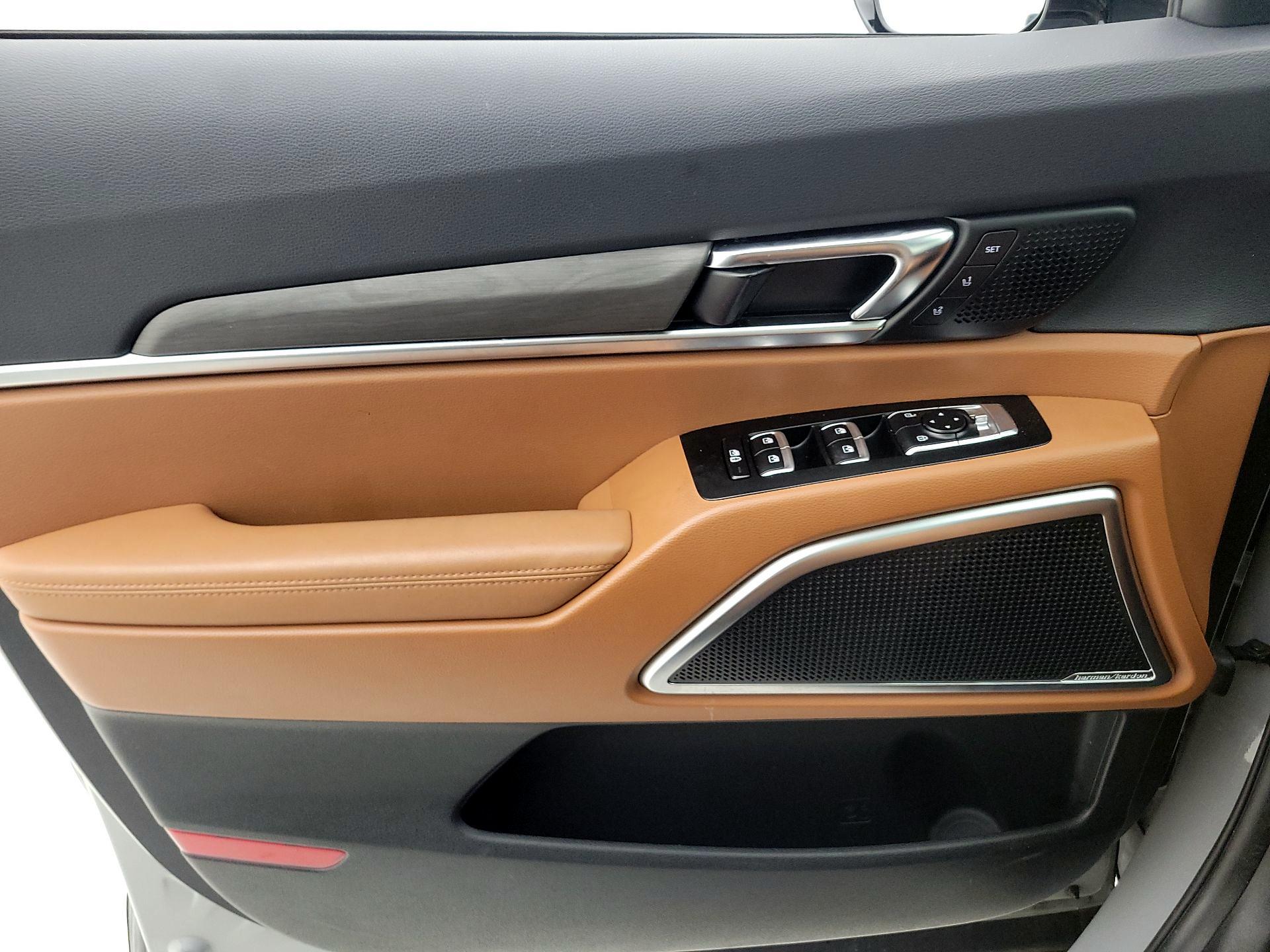 Thumbnail: 2023 Kia Telluride - 10