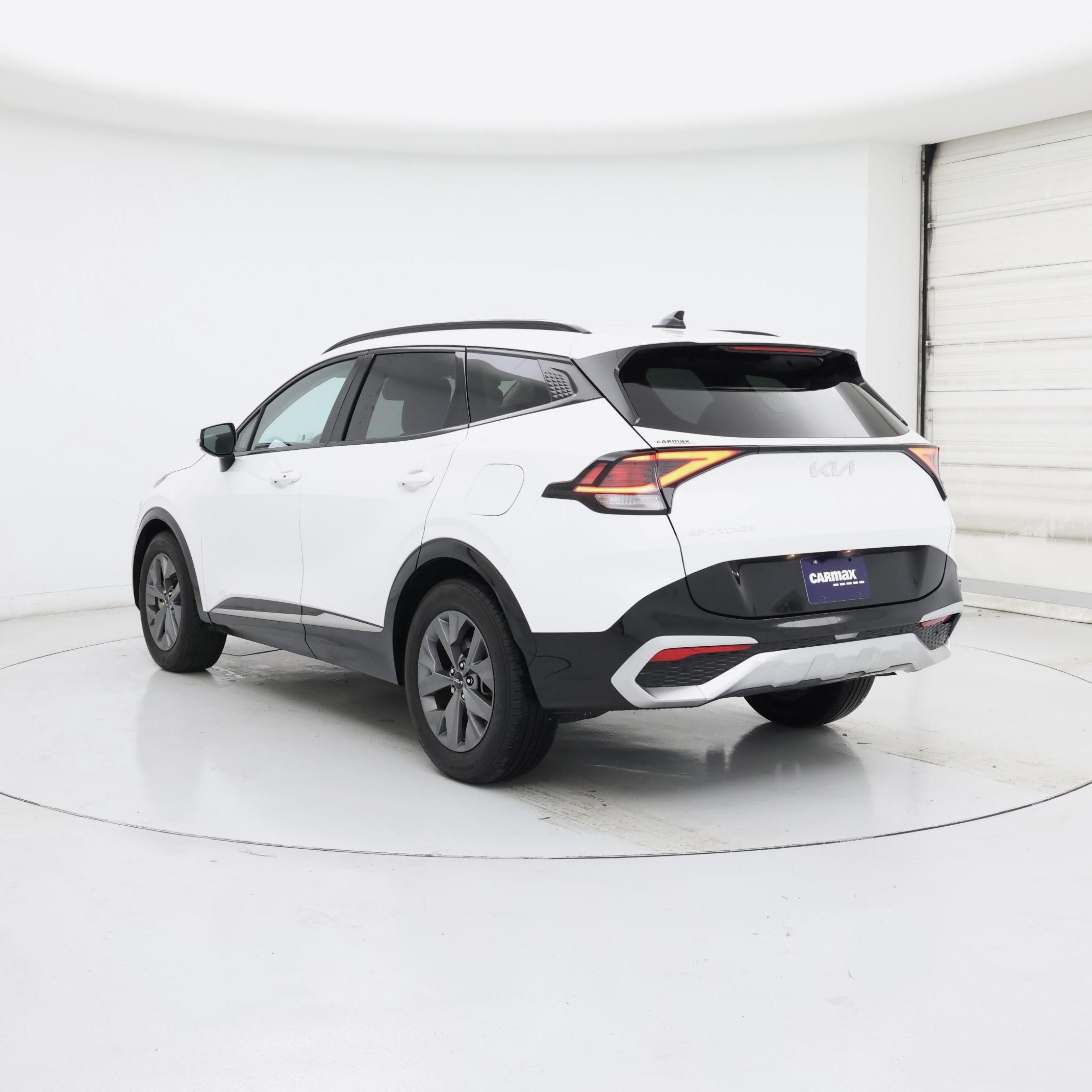 Thumbnail: 2023 Kia Sportage - 2