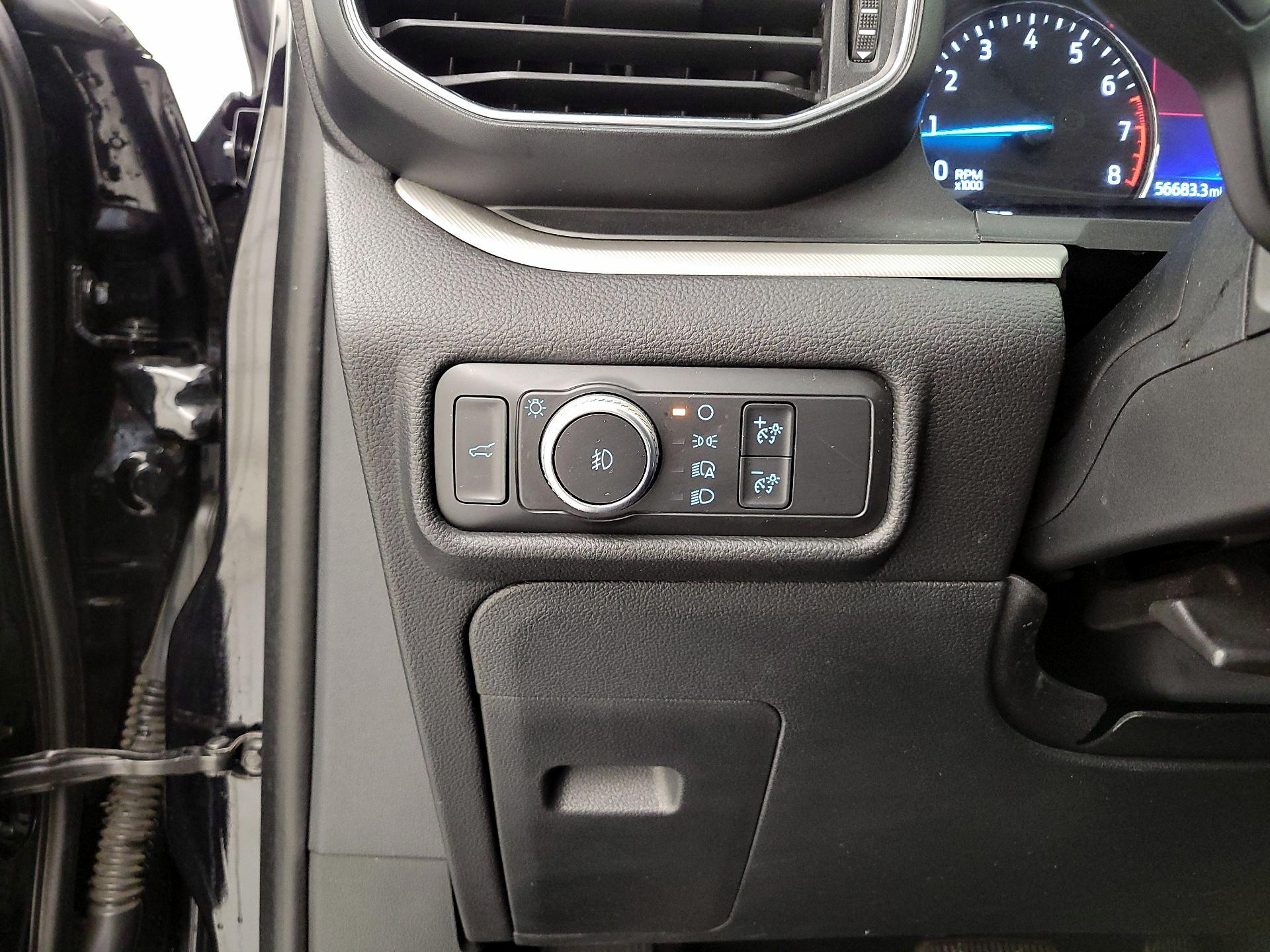 Thumbnail: 2020 Ford Explorer - 13