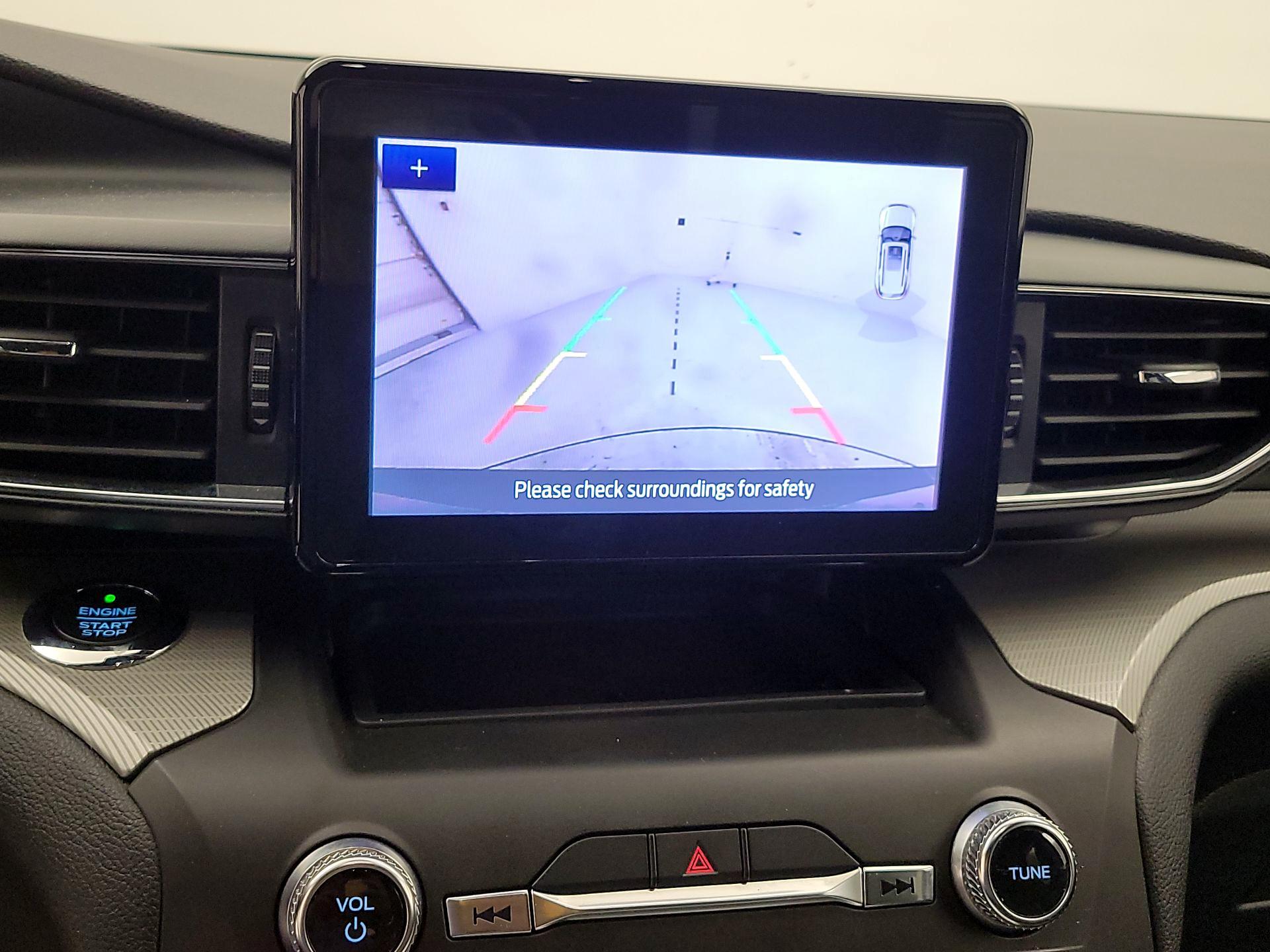 Thumbnail: 2020 Ford Explorer - 14