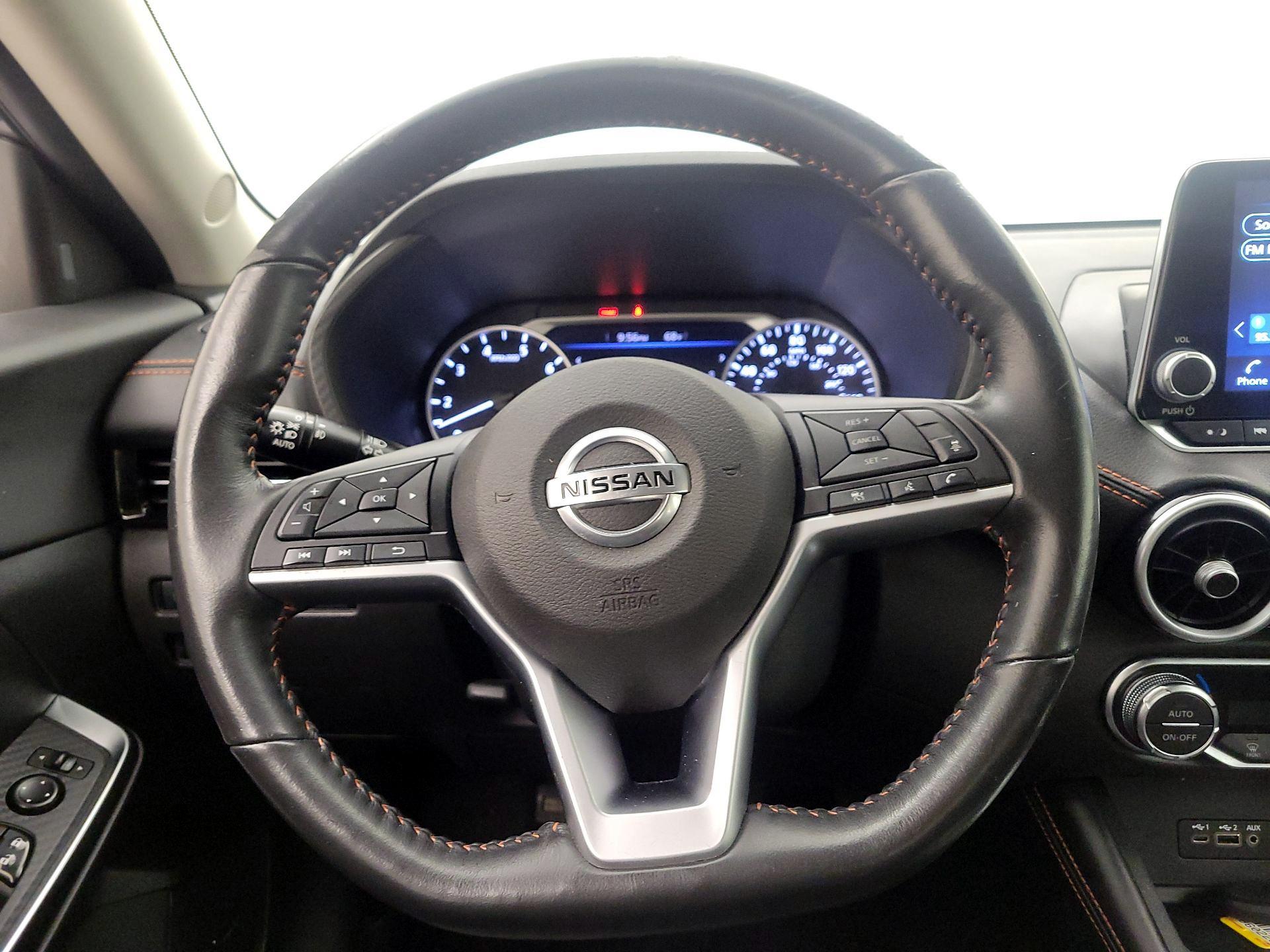 Thumbnail: 2021 Nissan Sentra - 10