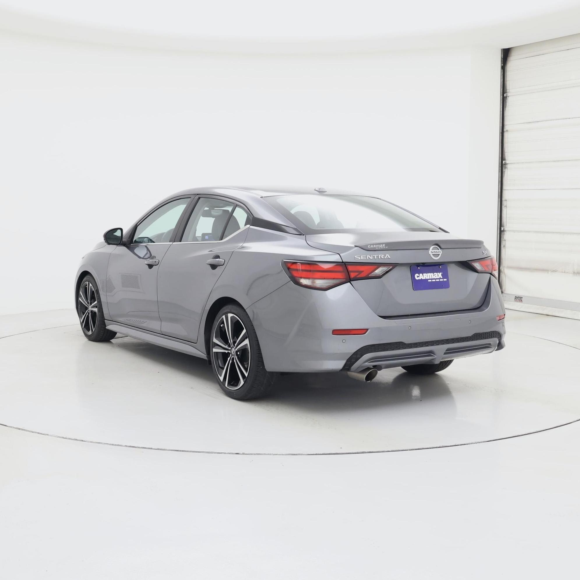 Thumbnail: 2021 Nissan Sentra - 2