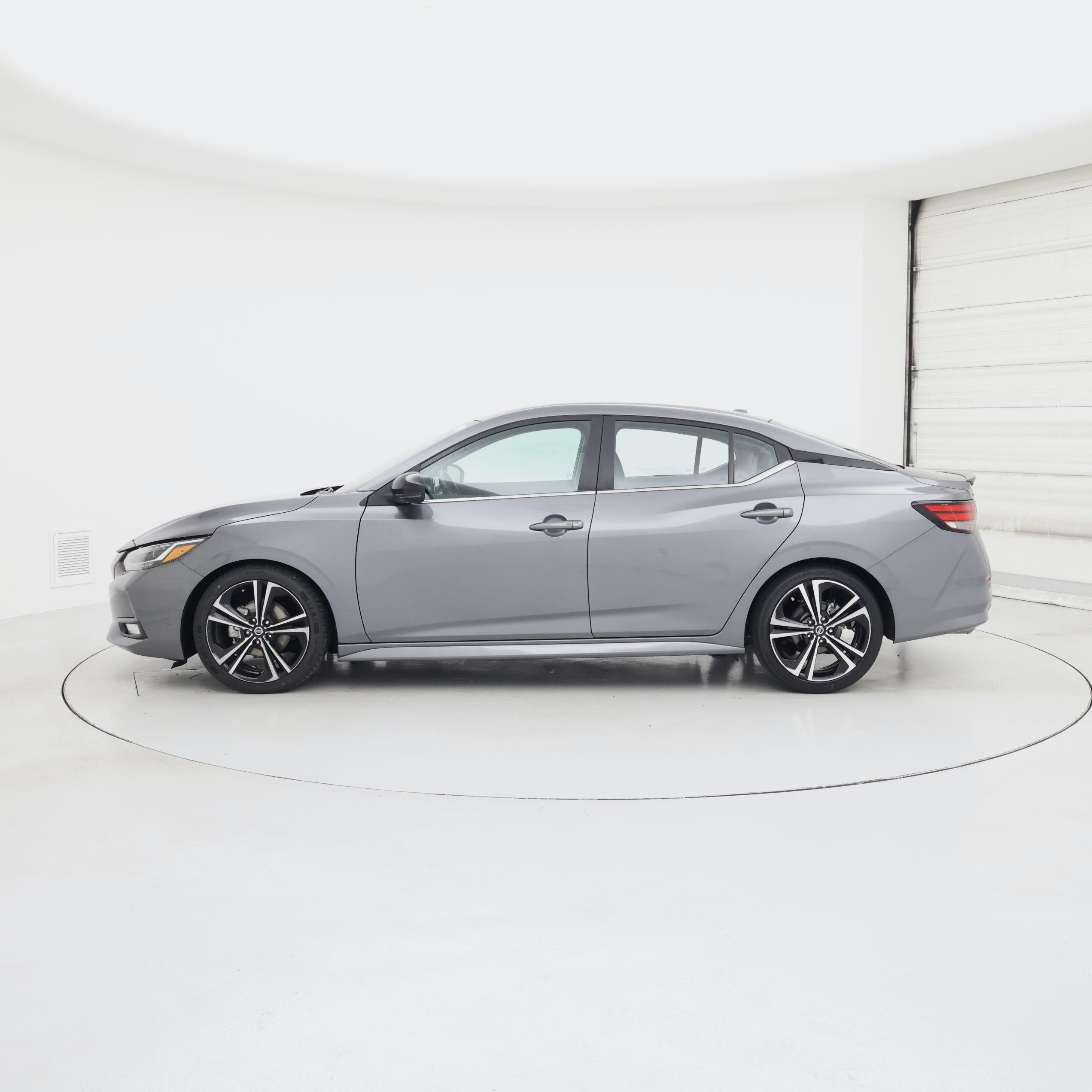 Thumbnail: 2021 Nissan Sentra - 3