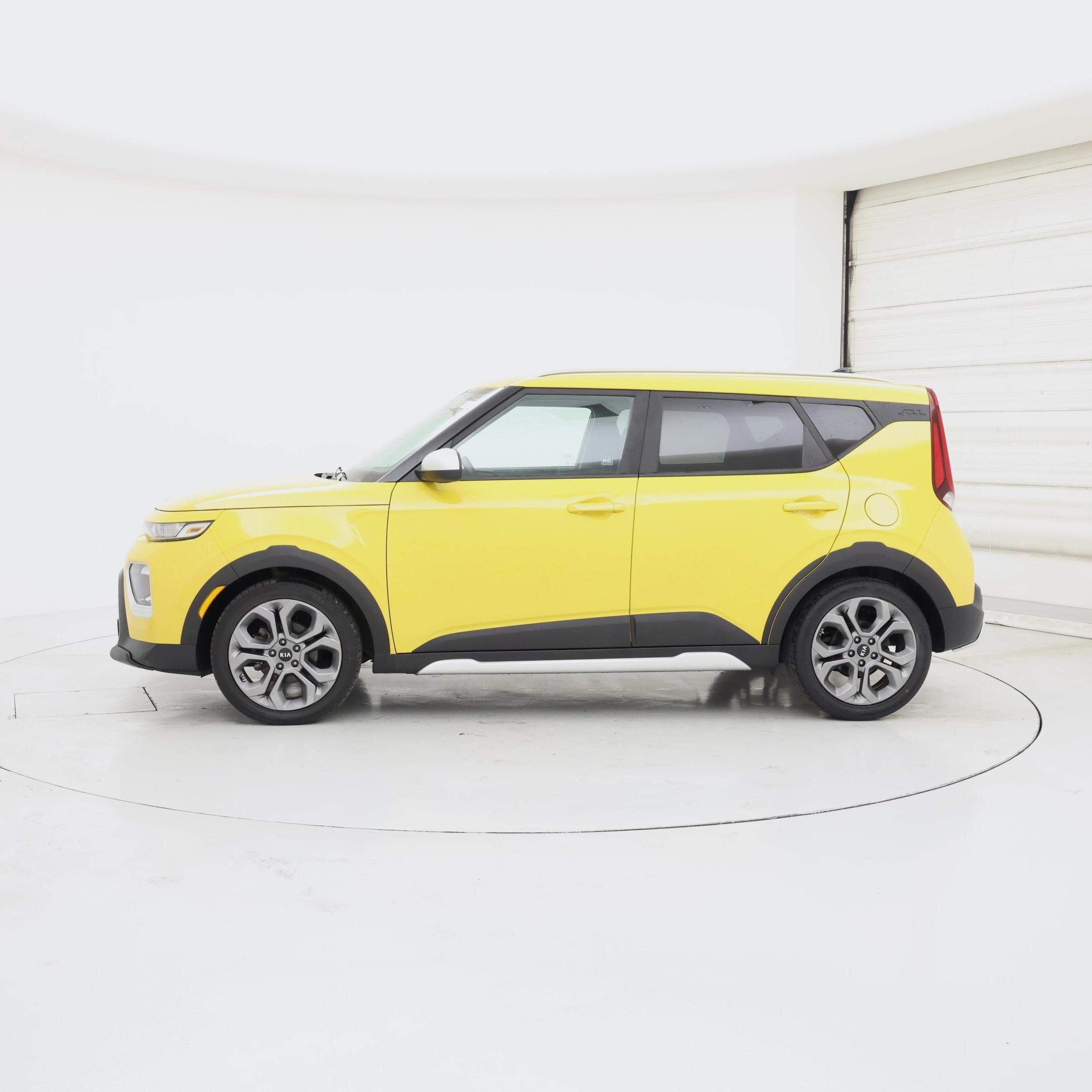 Thumbnail: 2020 Kia Soul - 3