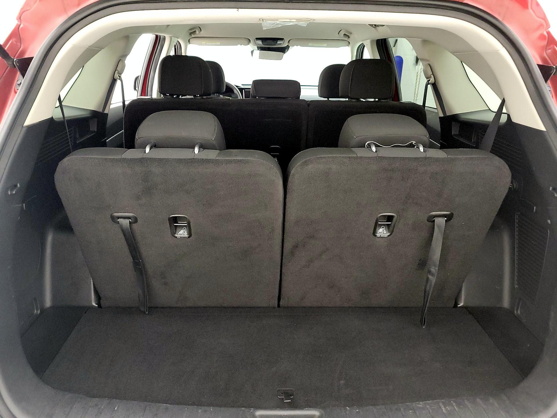 Thumbnail: 2023 Kia Sorento - 19