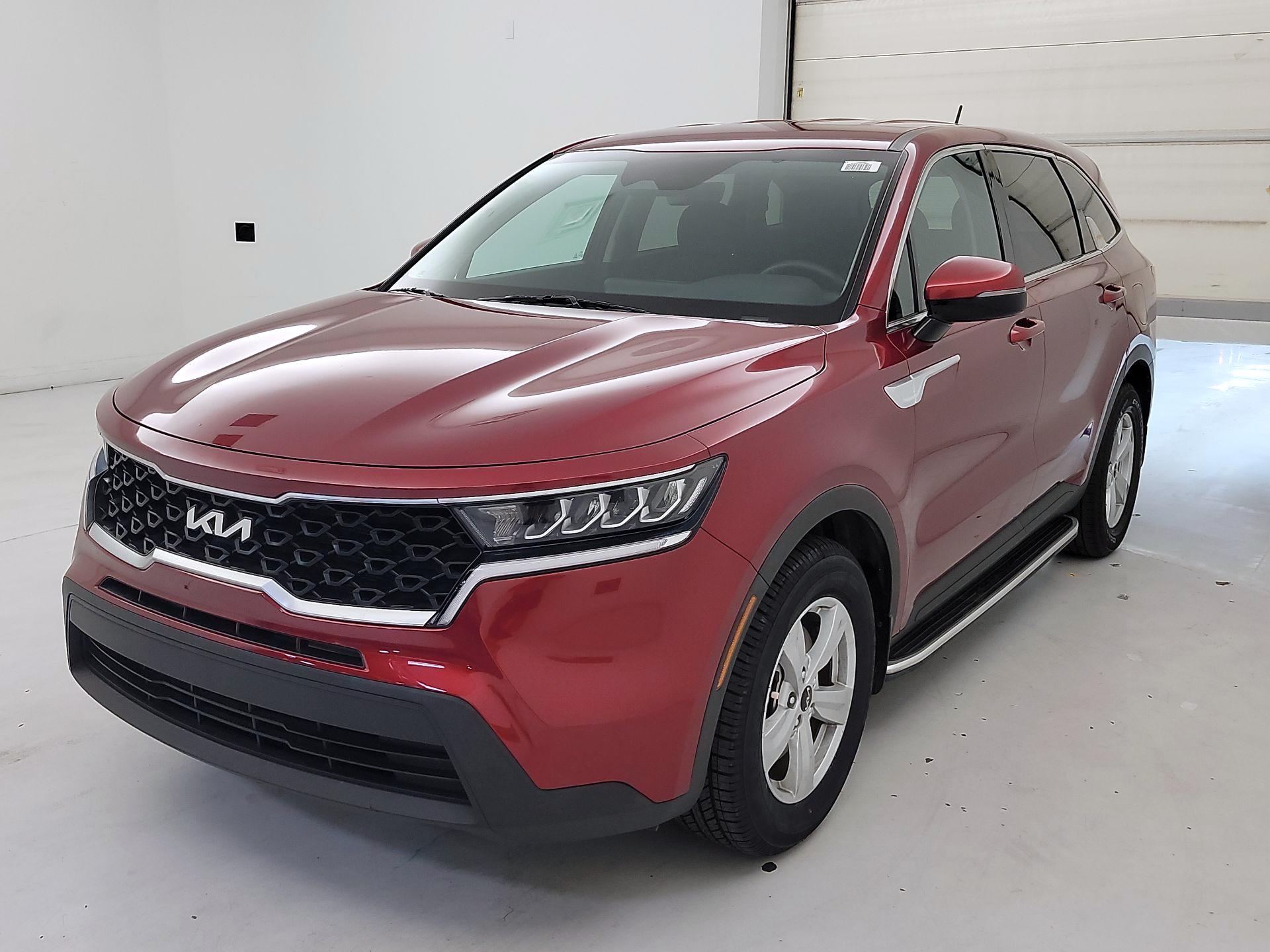 Thumbnail: 2023 Kia Sorento - 3