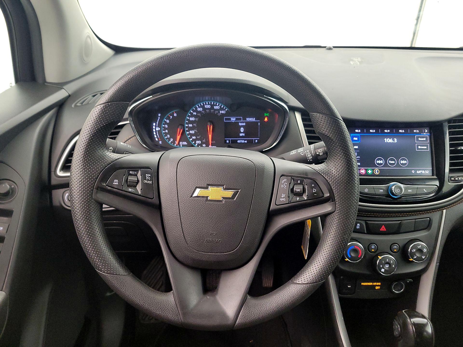 Thumbnail: 2020 Chevrolet Trax - 10