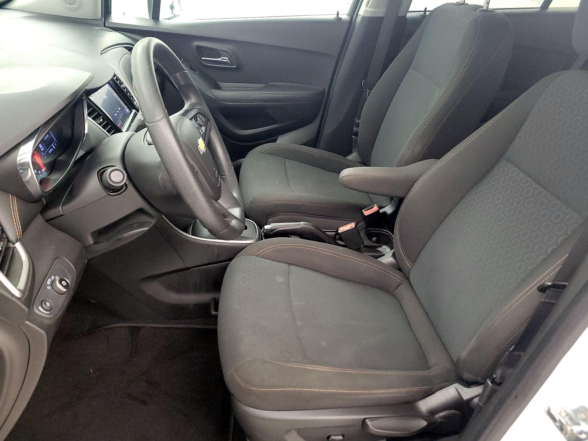 Thumbnail: 2020 Chevrolet Trax - 11