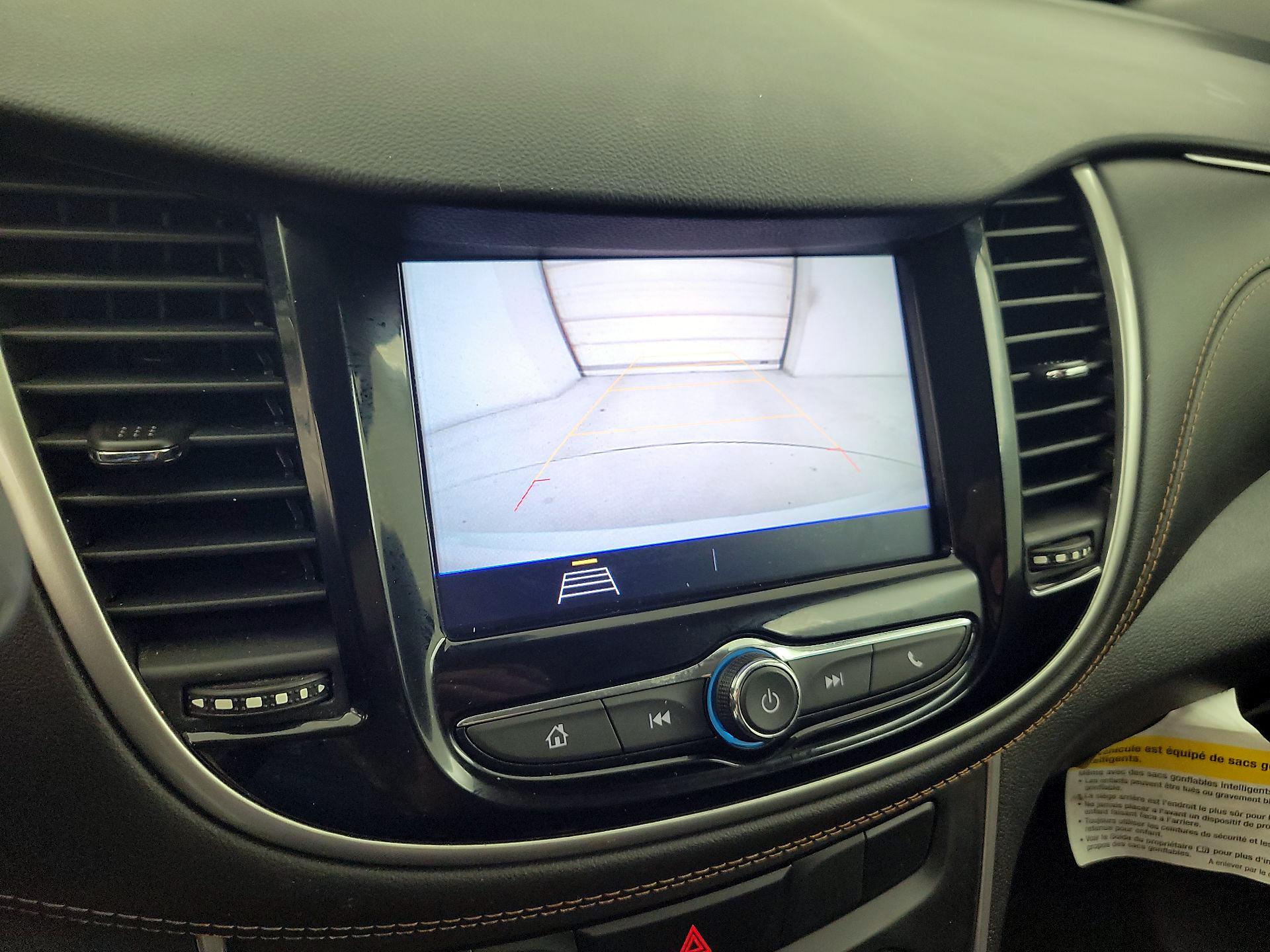 Thumbnail: 2020 Chevrolet Trax - 14