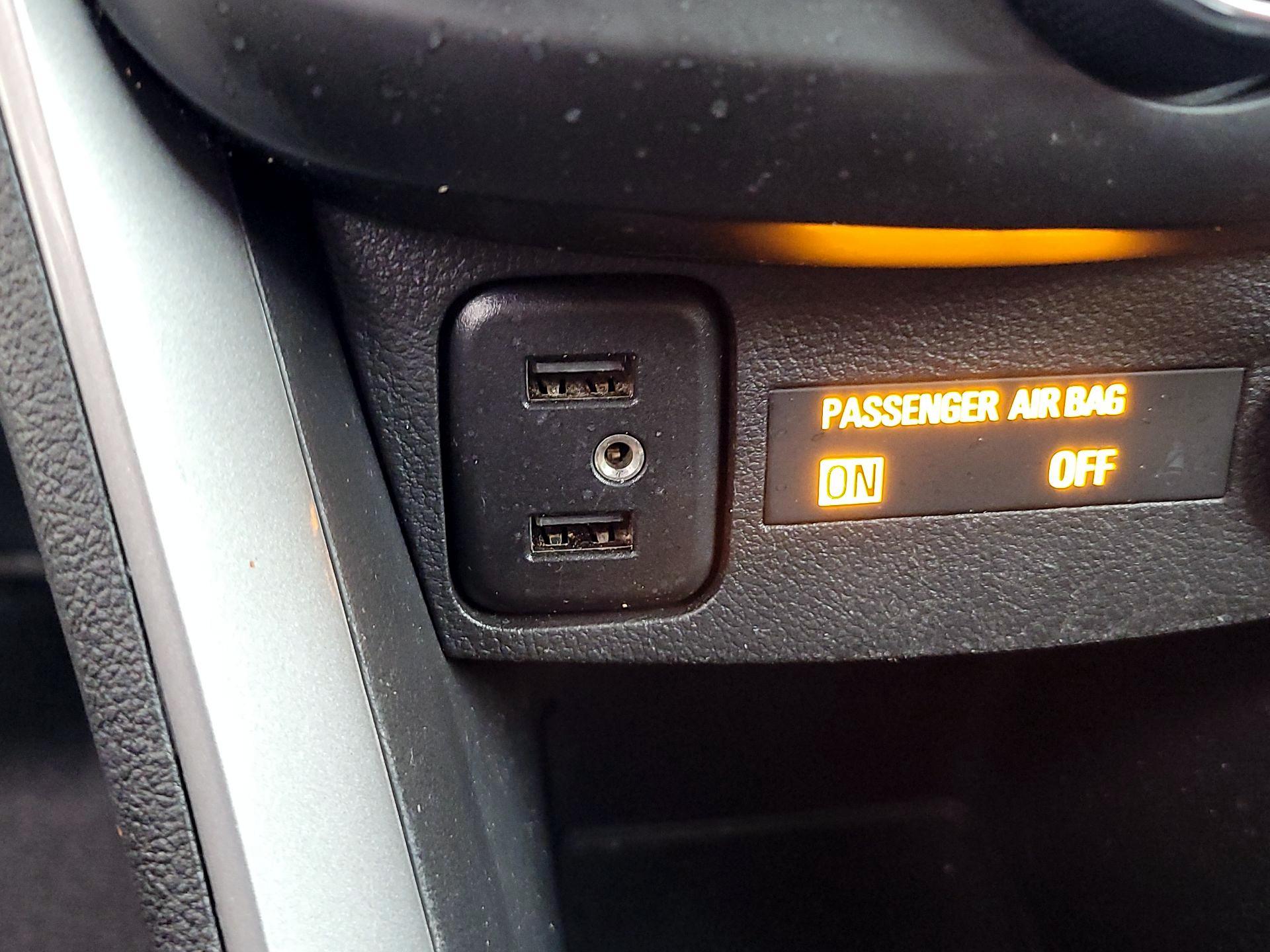 Thumbnail: 2020 Chevrolet Trax - 18