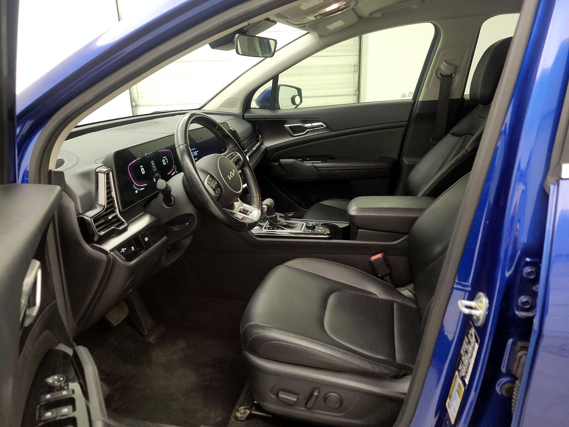 Thumbnail: 2023 Kia Sportage - 11