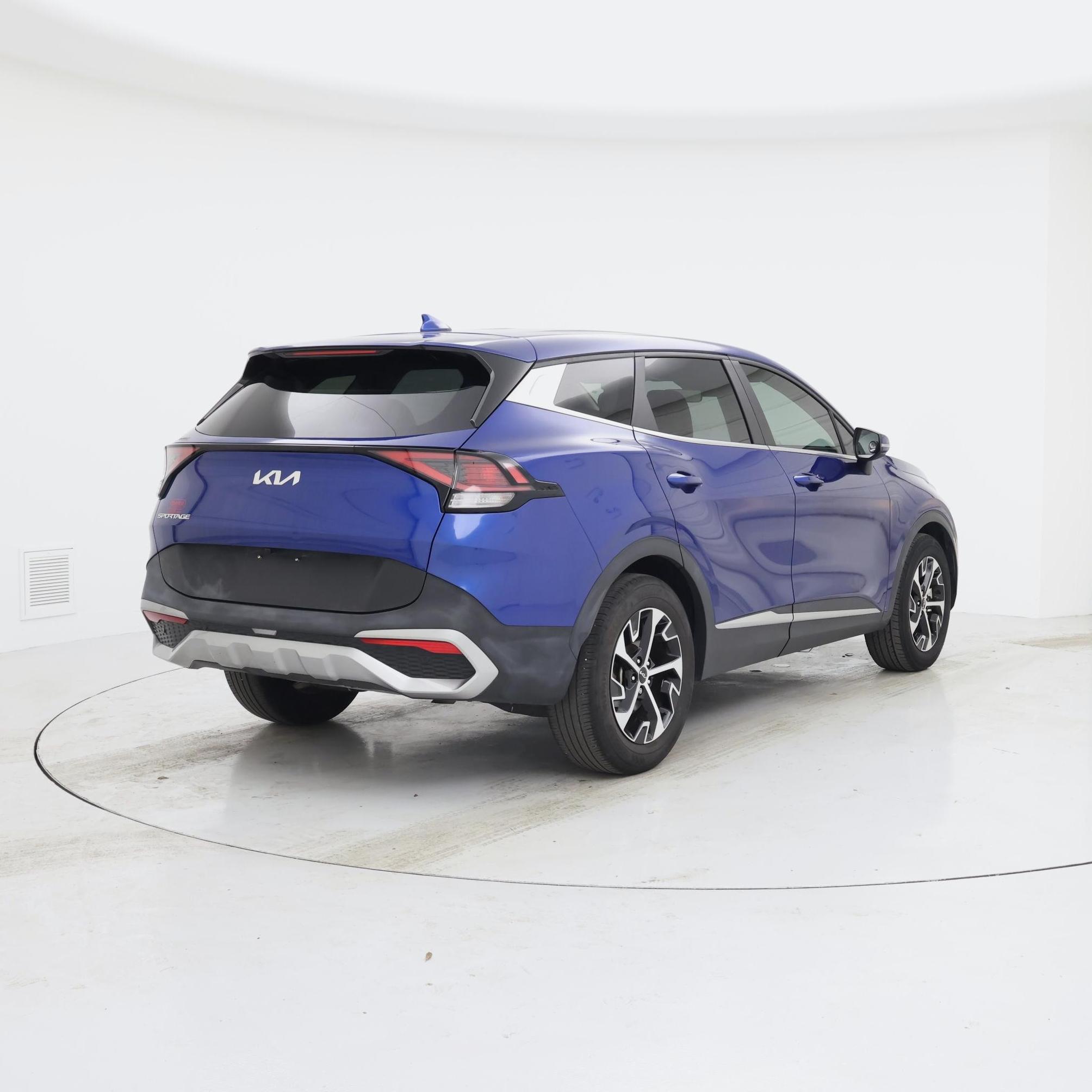 Thumbnail: 2023 Kia Sportage - 8