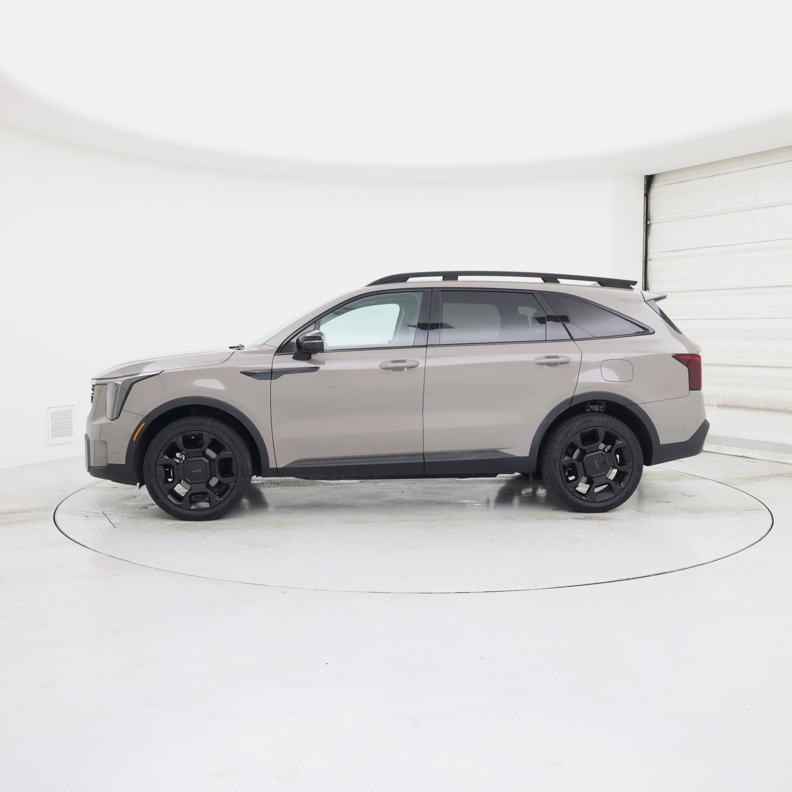 Thumbnail: 2025 Kia Sorento - 3