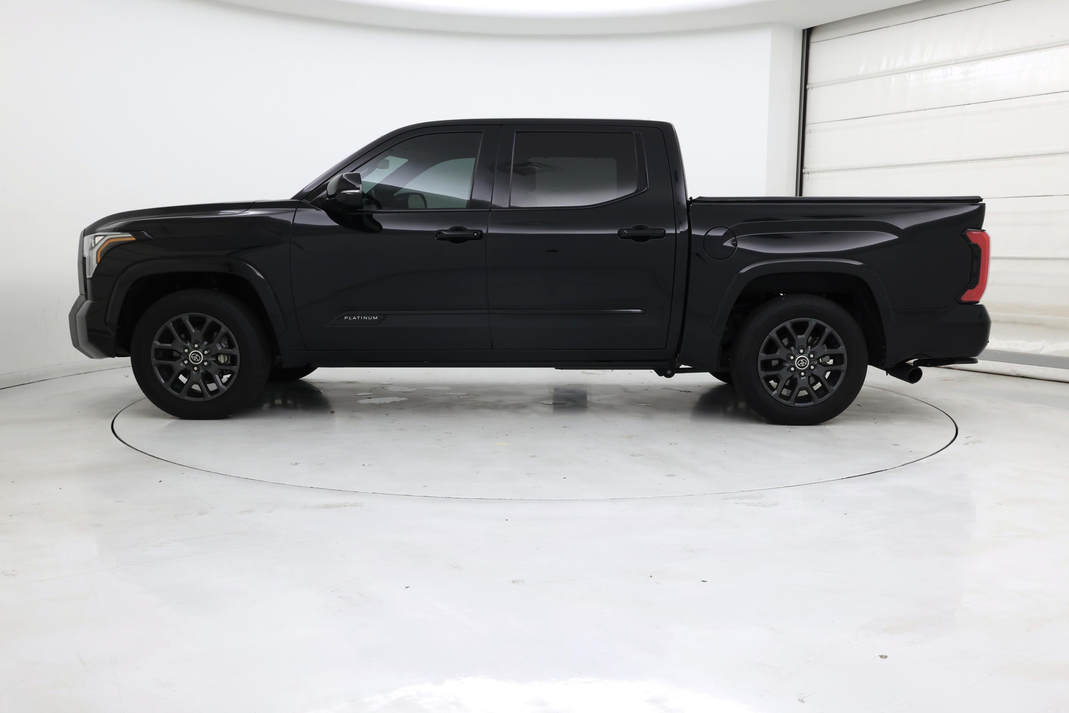 Thumbnail: 2023 Toyota Tundra - 3