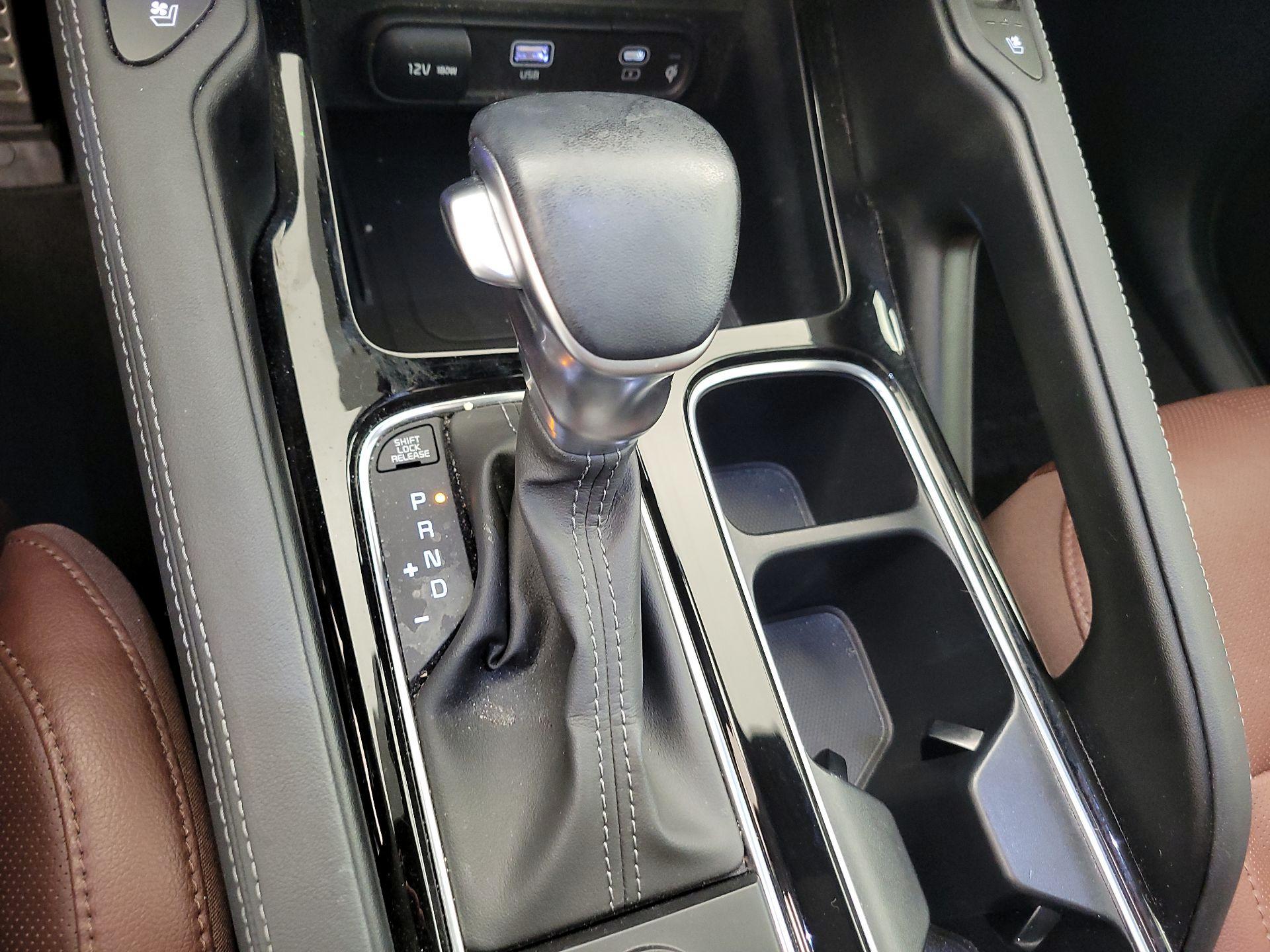 Thumbnail: 2023 Kia Telluride - 18