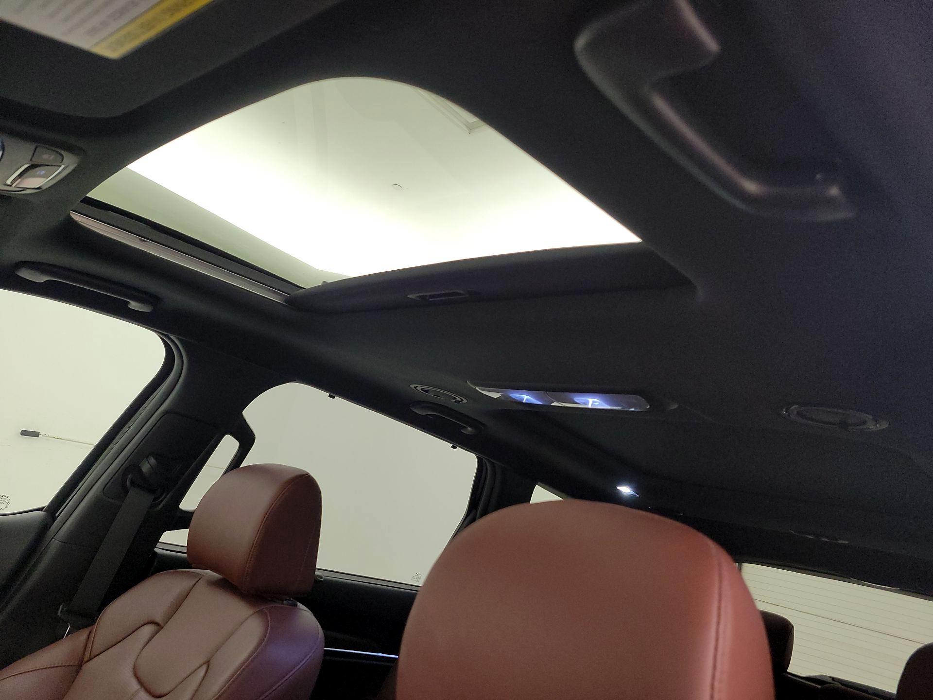 Thumbnail: 2023 Kia Telluride - 20