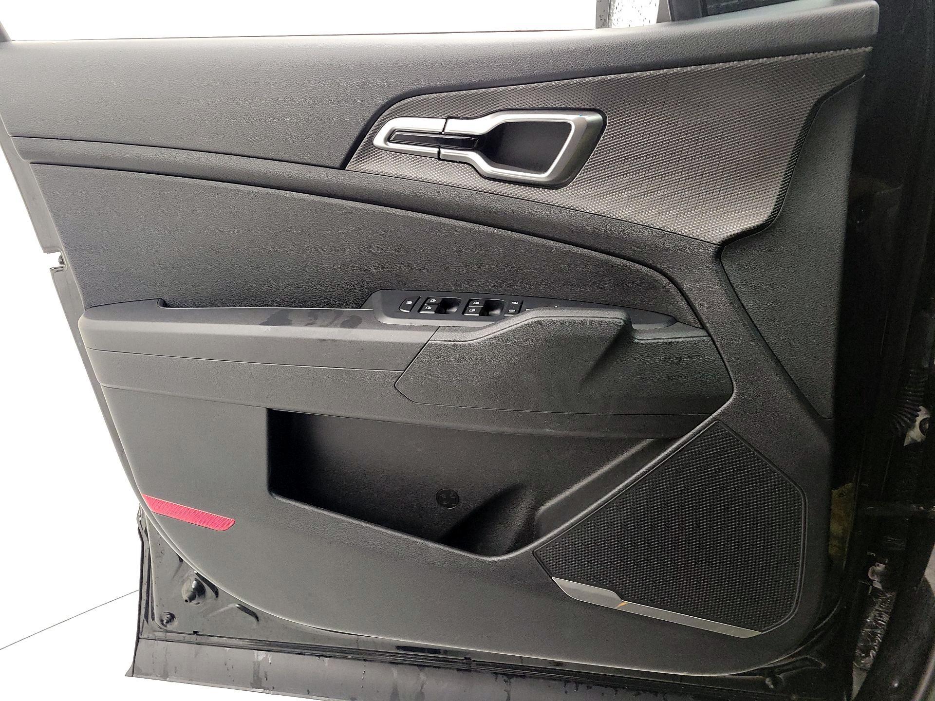 Thumbnail: 2025 Kia Sportage - 12