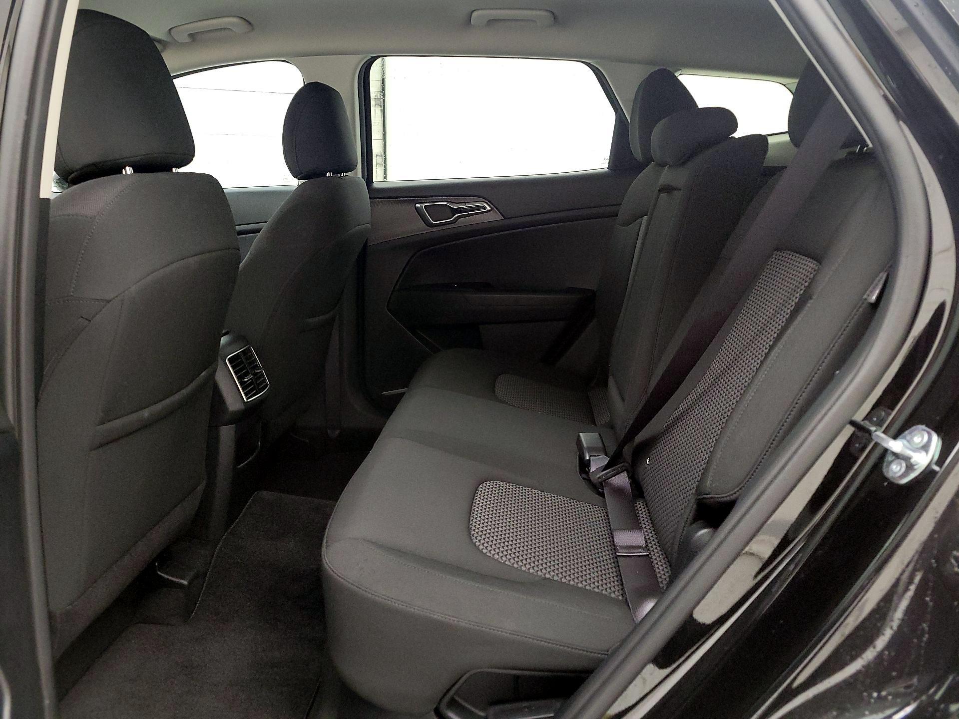 Thumbnail: 2025 Kia Sportage - 19