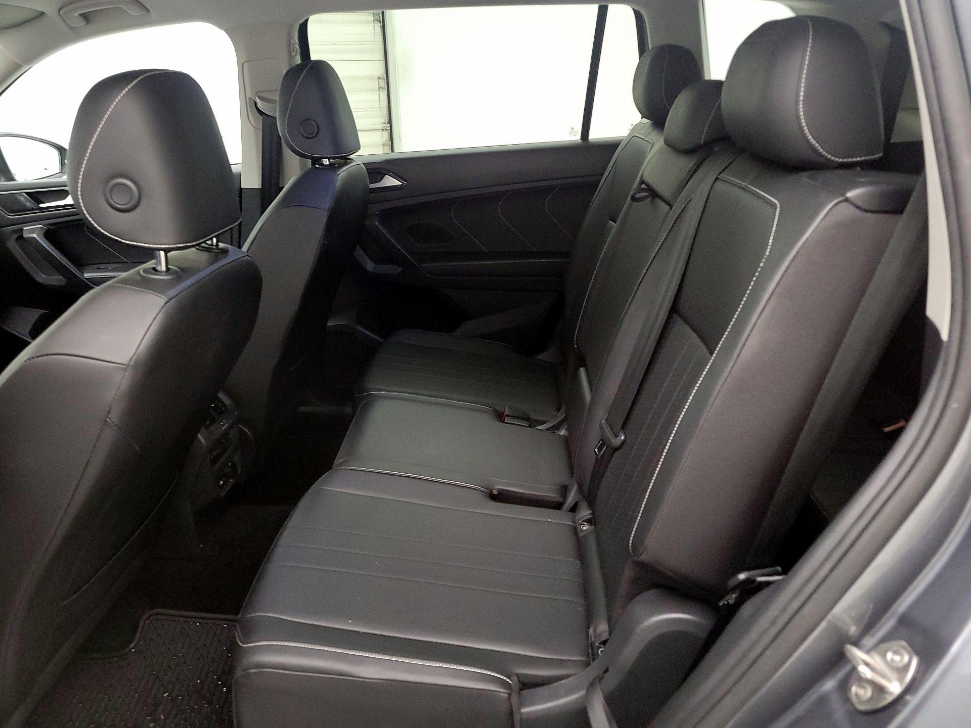 Thumbnail: 2023 Volkswagen Tiguan - 19