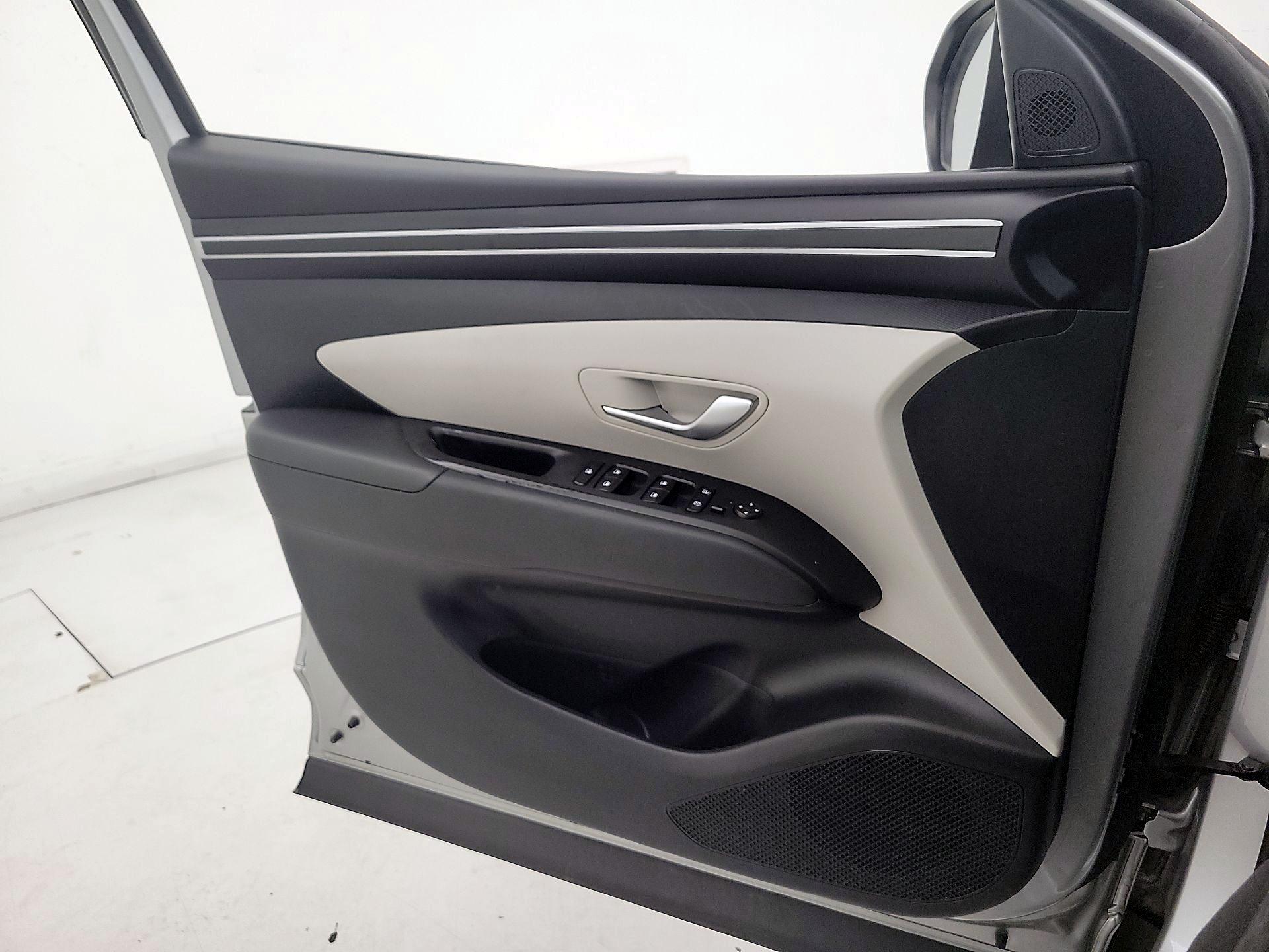 Thumbnail: 2022 Hyundai Tucson - 12