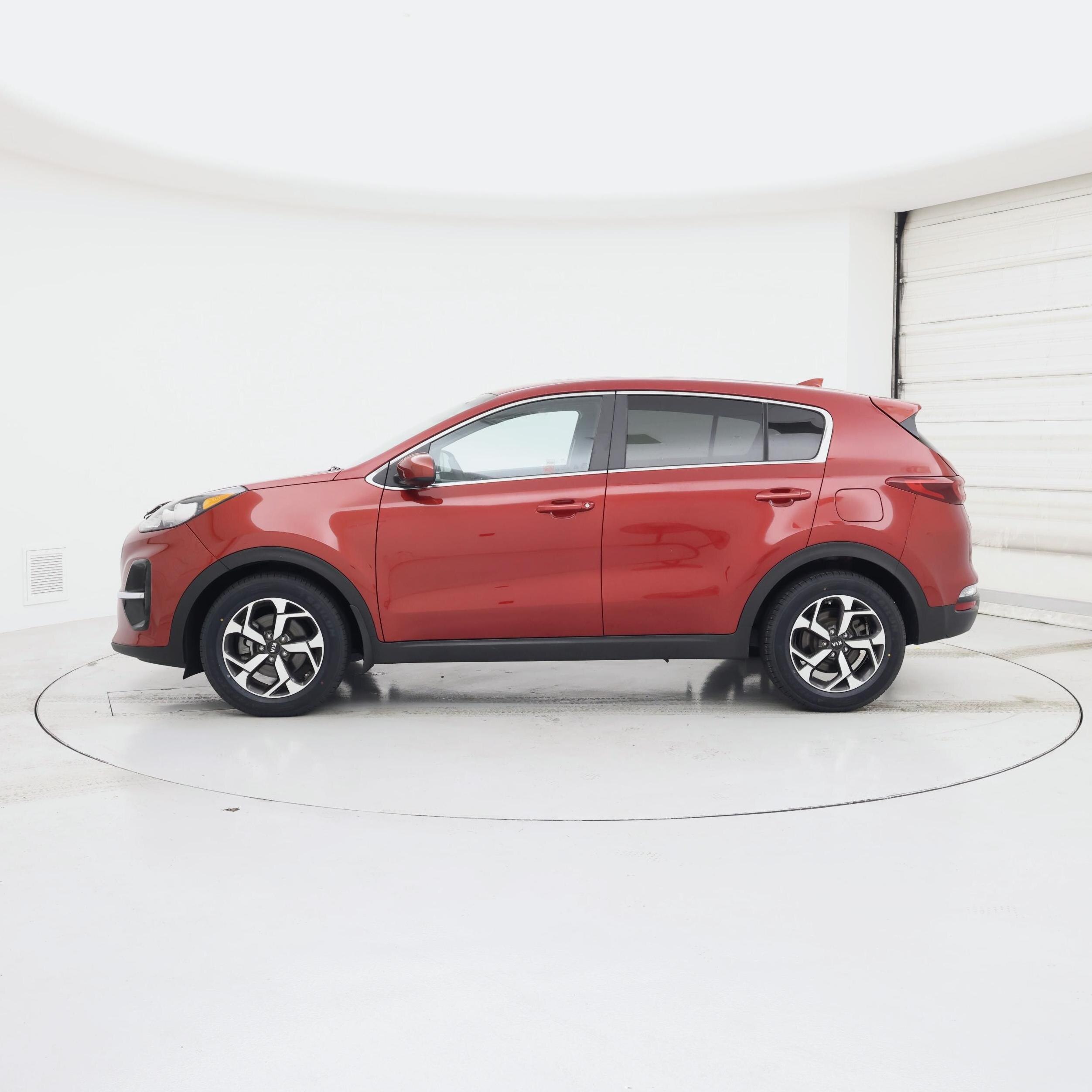 Thumbnail: 2020 Kia Sportage - 3