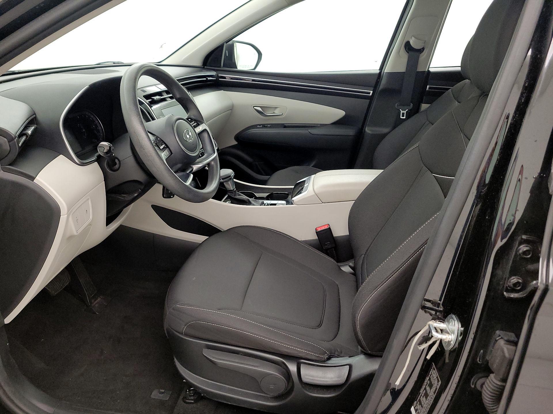 Thumbnail: 2023 Hyundai Tucson - 9