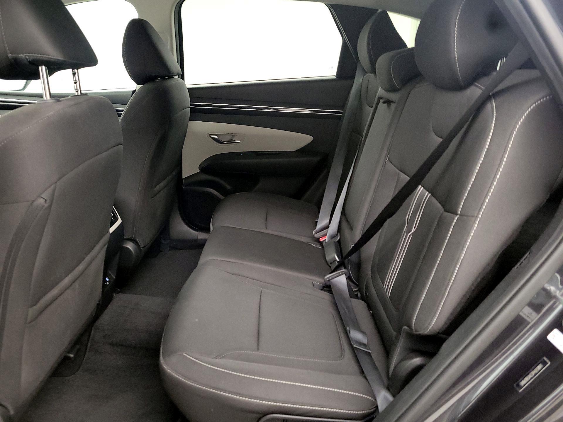 Thumbnail: 2023 Hyundai Tucson - 19