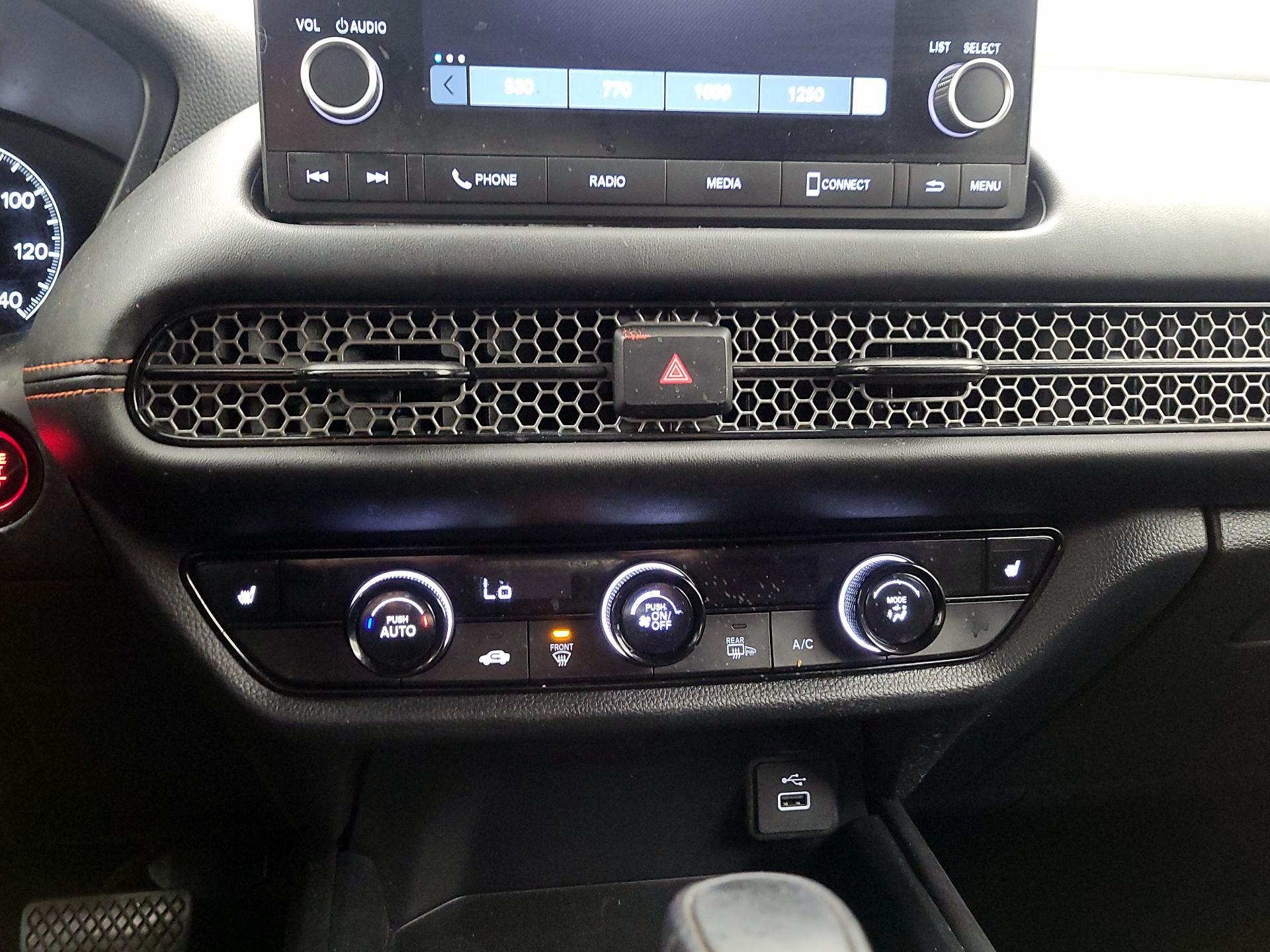 Thumbnail: 2024 Honda HR-V - 16