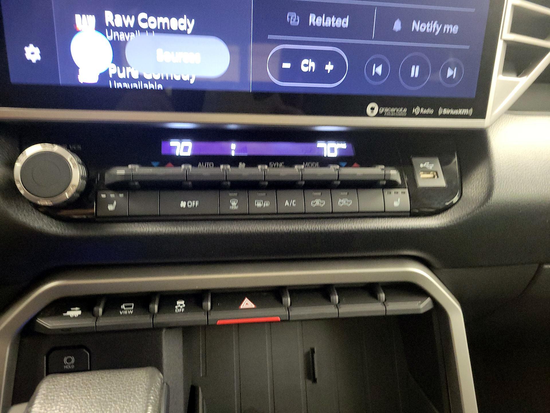 Thumbnail: 2023 Toyota Tundra - 14