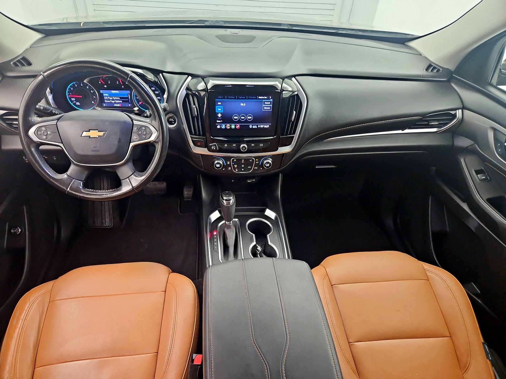 Thumbnail: 2020 Chevrolet Traverse - 9