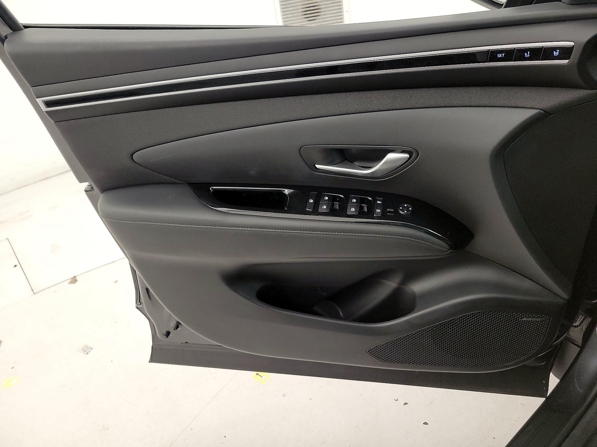 Thumbnail: 2023 Hyundai Tucson - 12