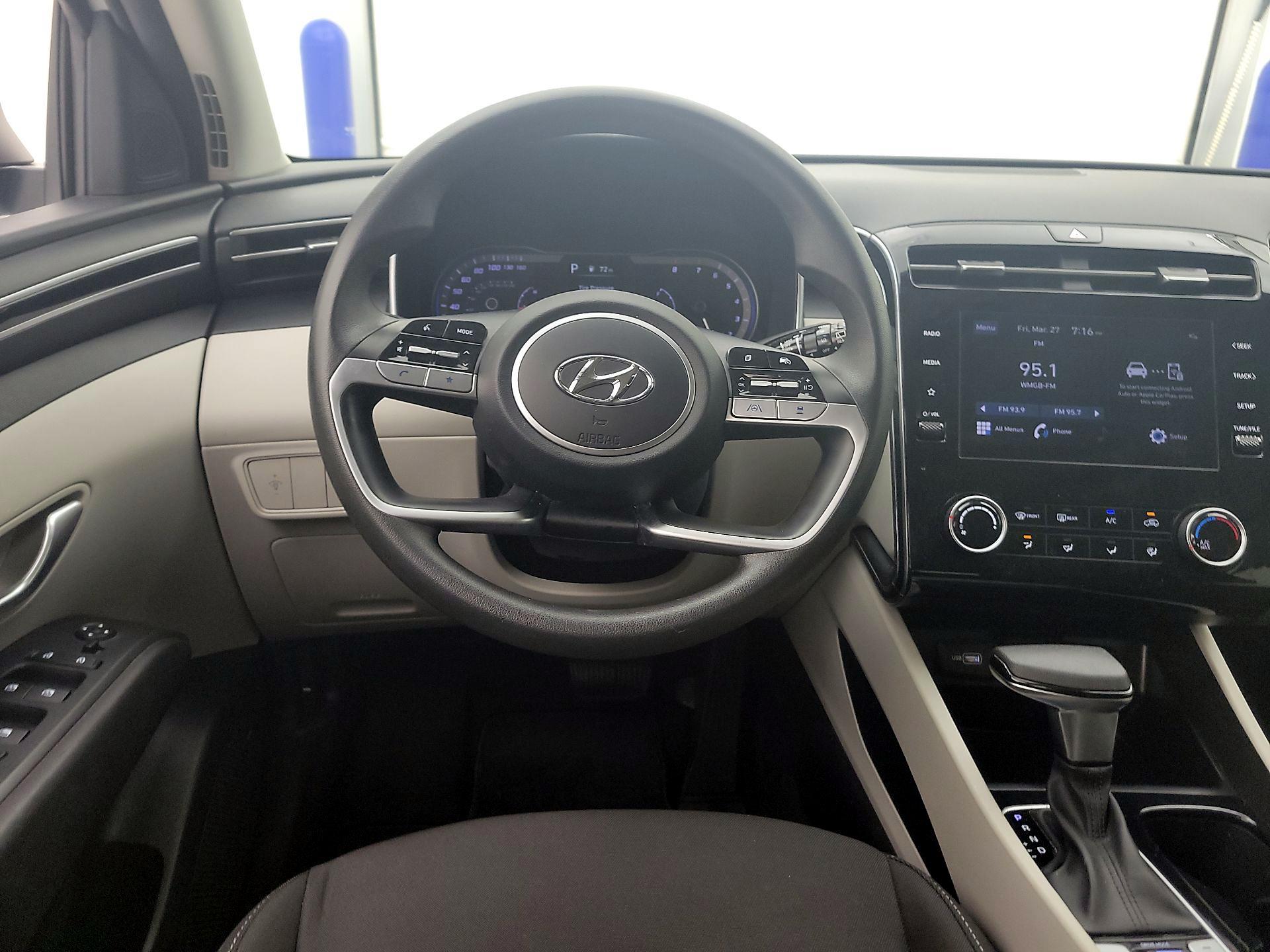 Thumbnail: 2022 Hyundai Tucson - 10